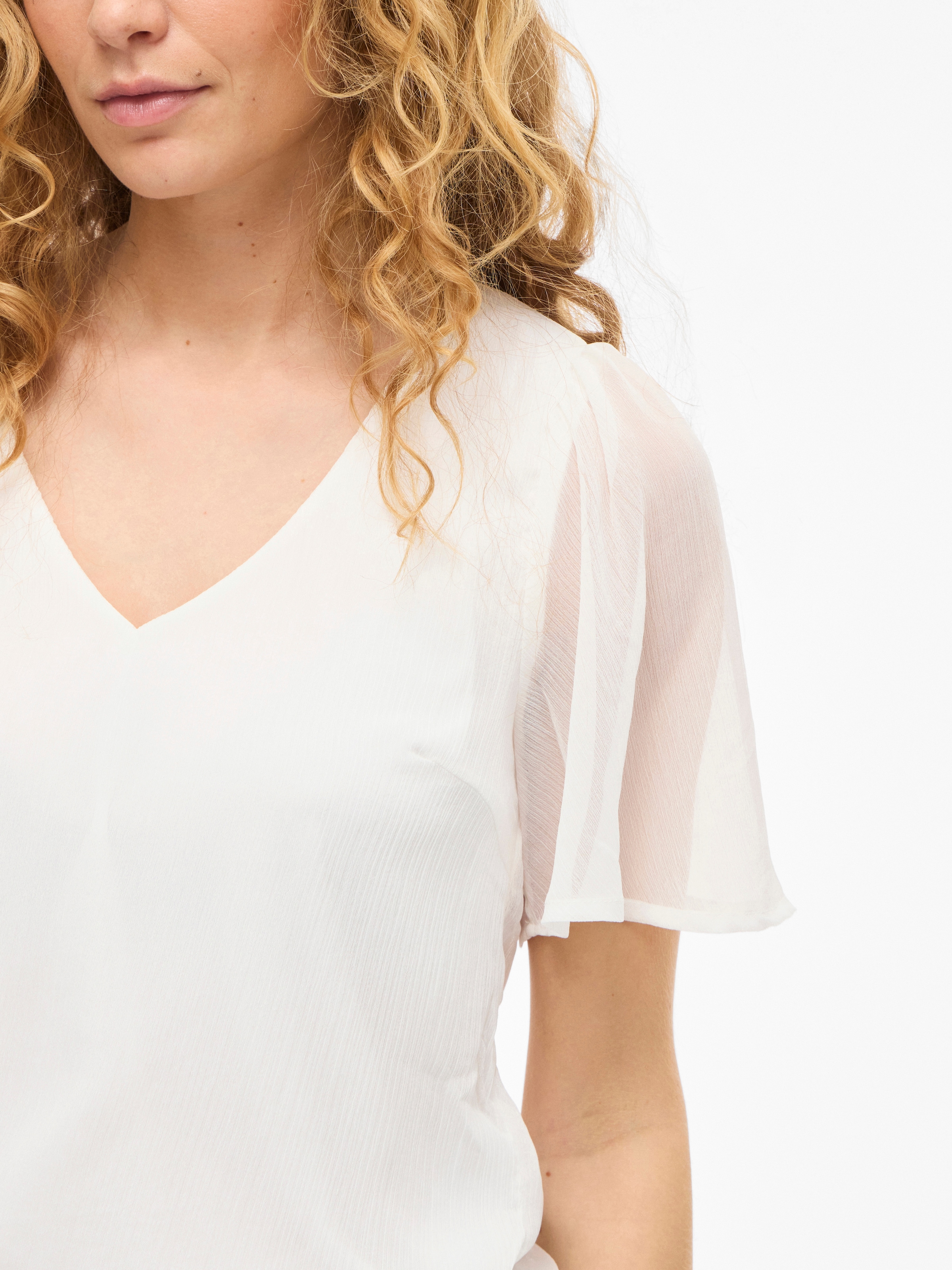 Vila T-shirt »VIFALIA V-NECK S/S TOP - NOOS«