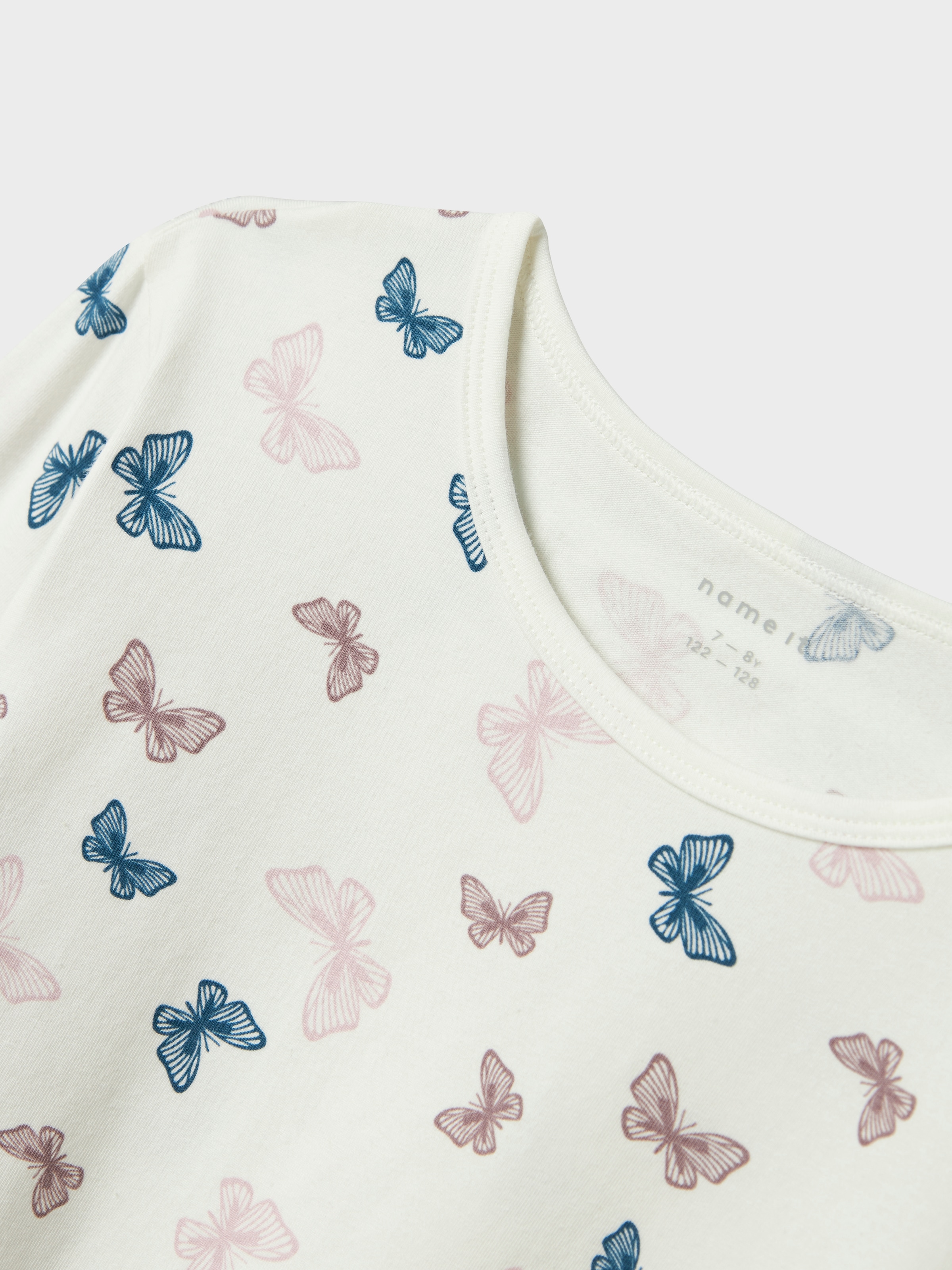 Name It Schlafanzug »NKFNIGHTSET JET STREAM BUTTERFLY NOOS« Set, 2 tlg. im tollen Schmetterlings-Alloverprint