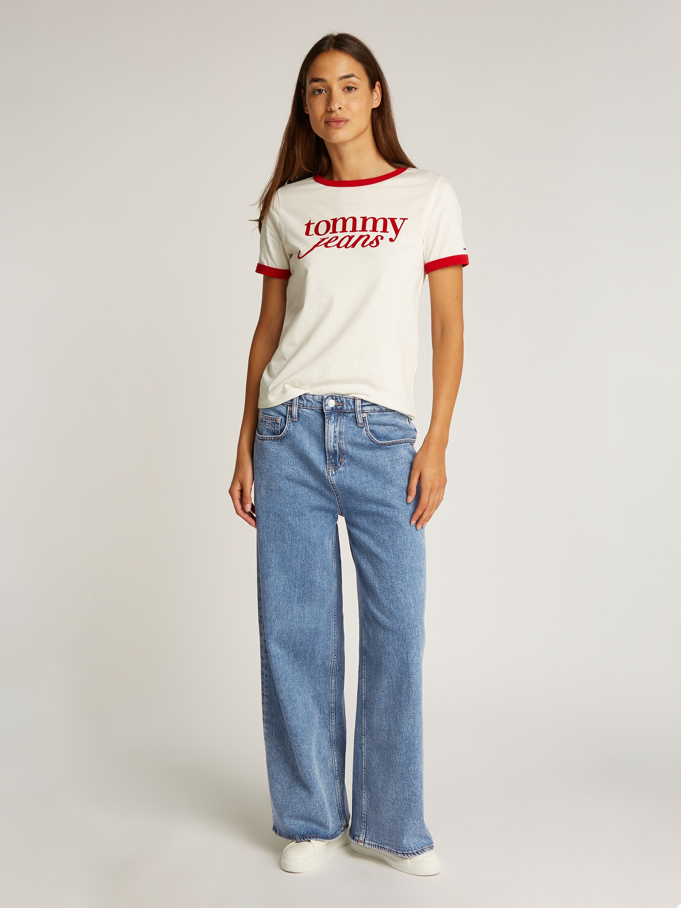 Tommy Jeans Loose-fit-Jeans »CHARLIE MR LOOSE WD« mit Logostickerei