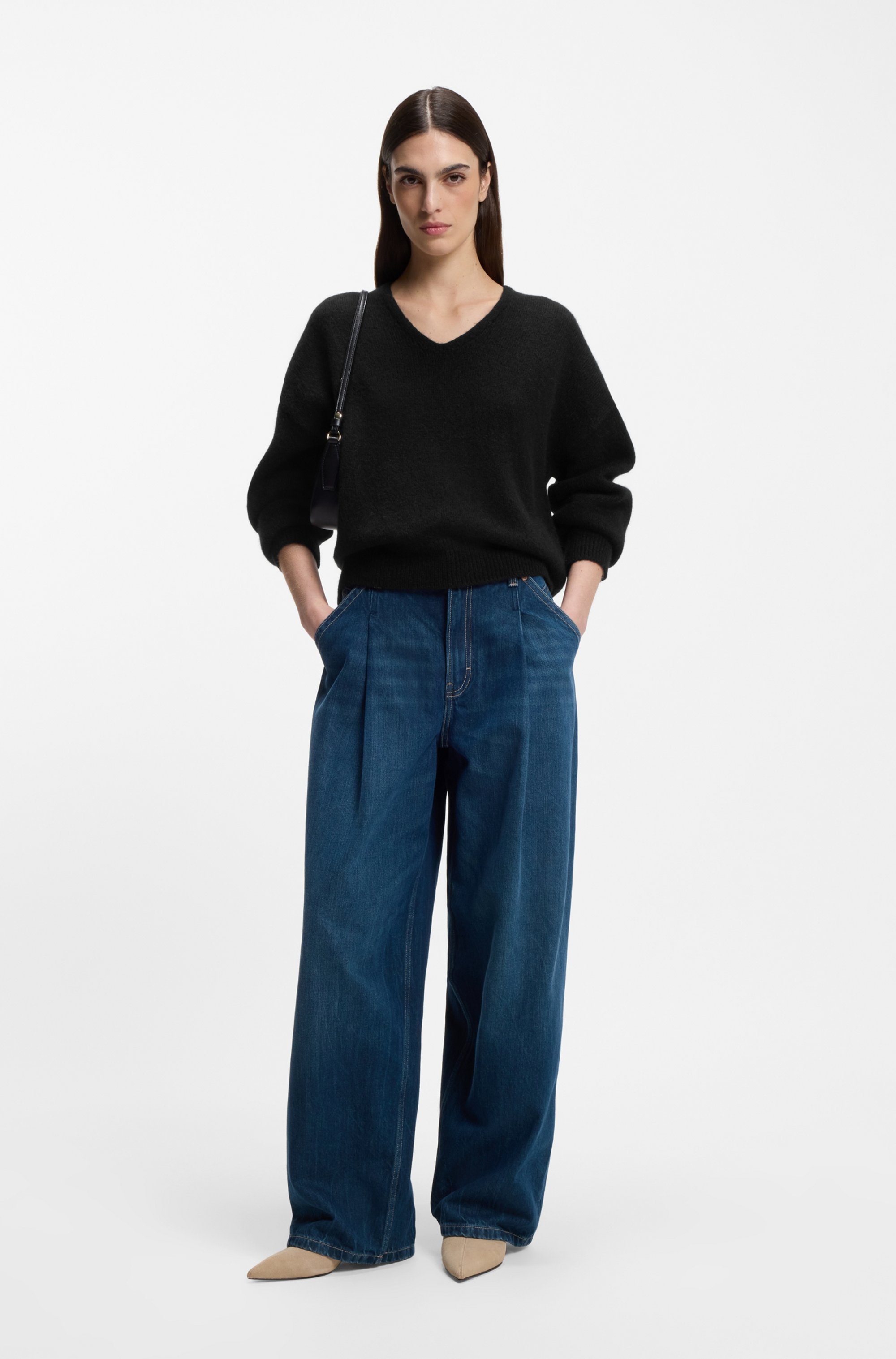 BOSS ORANGE Pull en tricot »Fondyssa Premium Damenmode« im Relaxed Fit, V-Ausschnitt