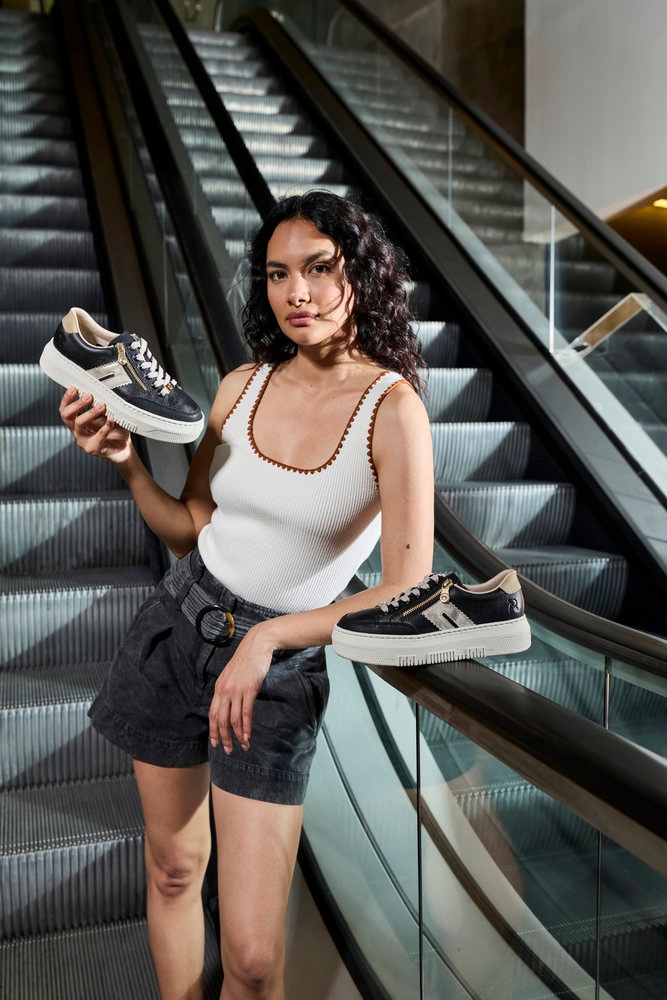 Rieker Baskets à plateforme  Schnürschuh, Halbschuh, Freizeitschuh mit seitlichem Reissverschluss