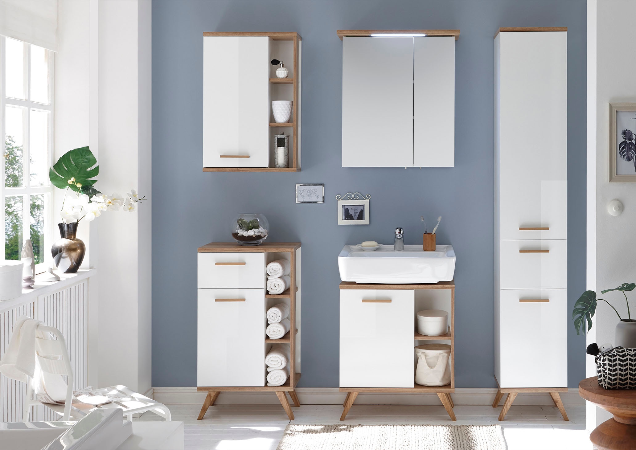 Saphir Hängeschrank »Quickset Badschrank 50,5 cm breit mit 1 Tür und 2 Glas-Einlegeböden« Badezimmer-Hängeschrank inkl. Türdämpfer, Holzgriffe
