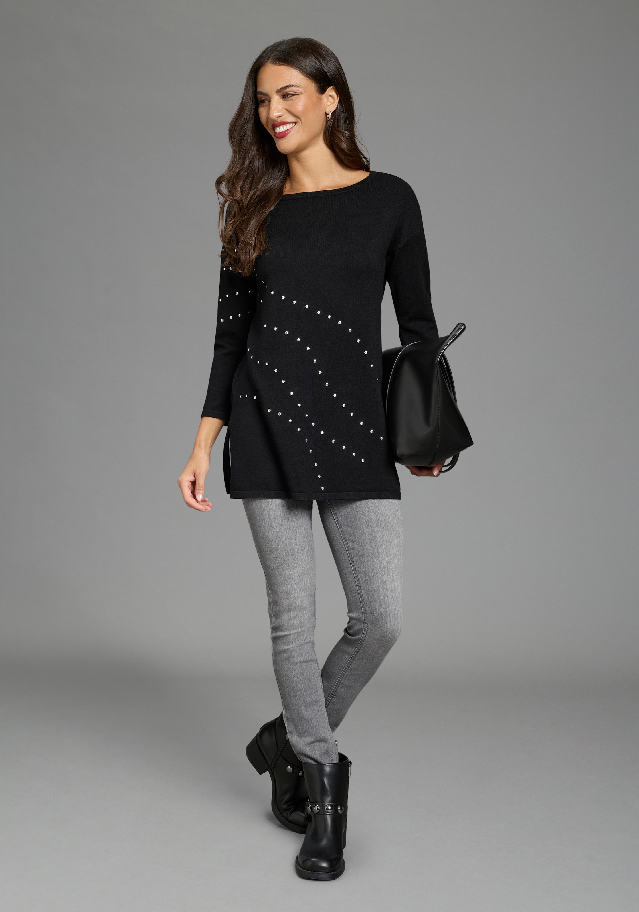 Laura Scott Pull en tricot »aus Feinstrick, mit U-Boot-Ausschnitt, weite Passform« avec design ondulé à clous