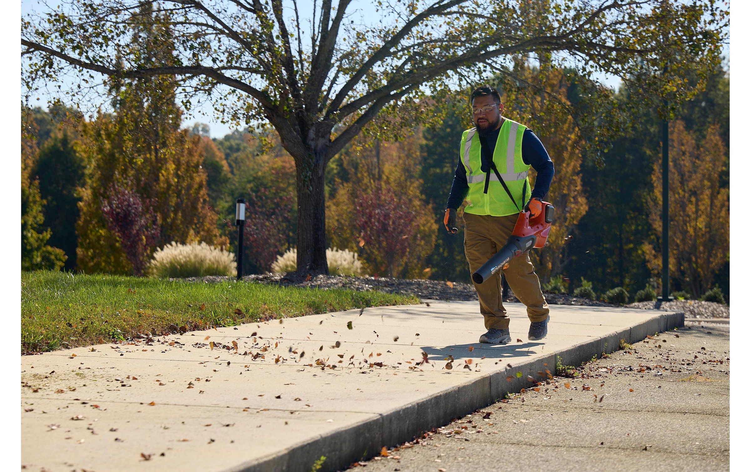 Husqvarna Souffleur de feuilles sans fil »530iB«