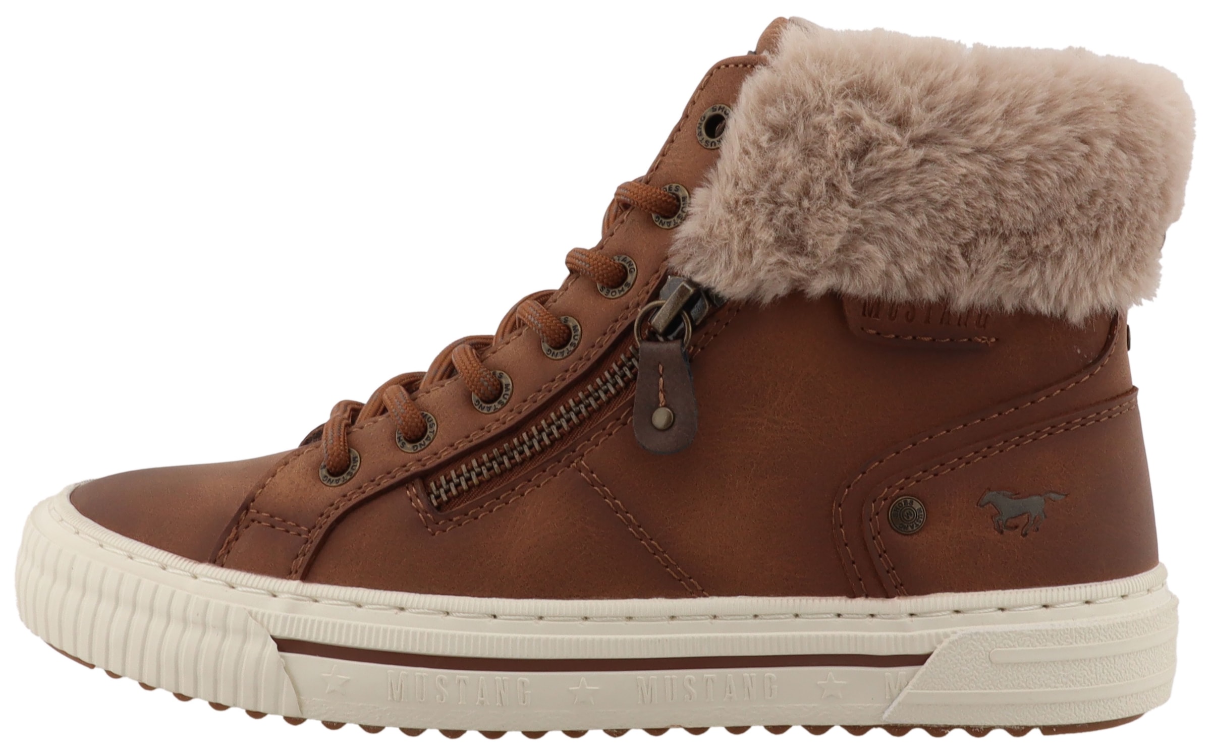 Mustang Shoes Bottes d'hiver »Kalua«  baskets à plateforme, bottes d’hiver avec fermeture éclair