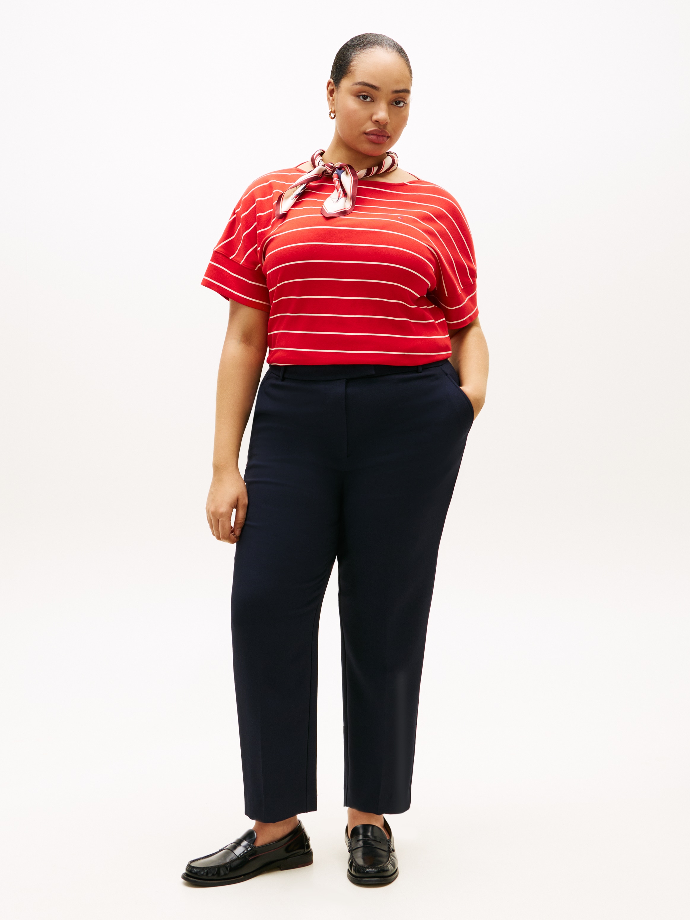 Tommy Hilfiger Curve T-shirt à manches courtes »CRV MDRN CODY CAP SLV C-NK TEE« in grossen Grössen