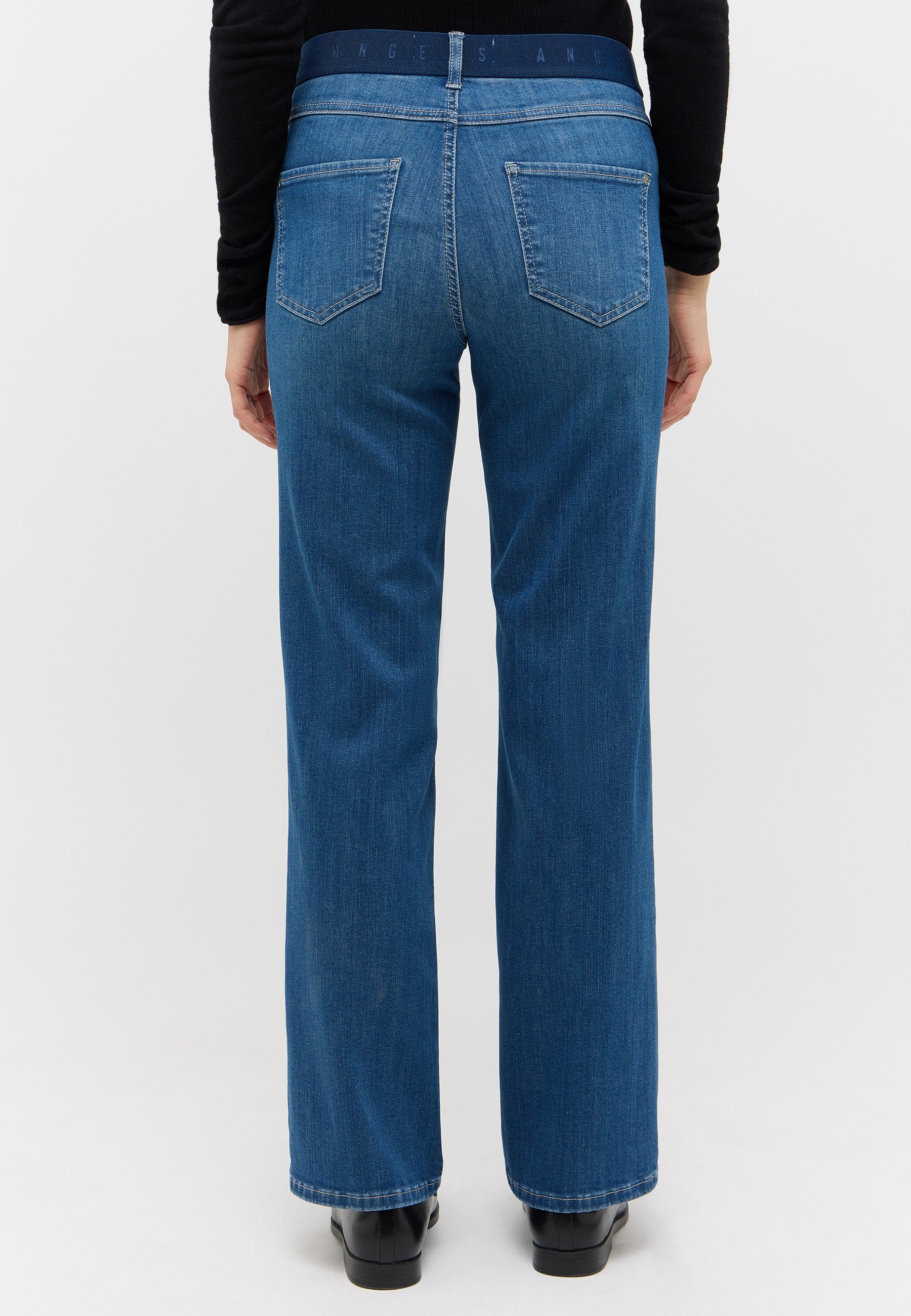 ANGELS Jeans à 5 poches »L. SPORTY« coupe large, avec passants de ceinture, forme à un bouton