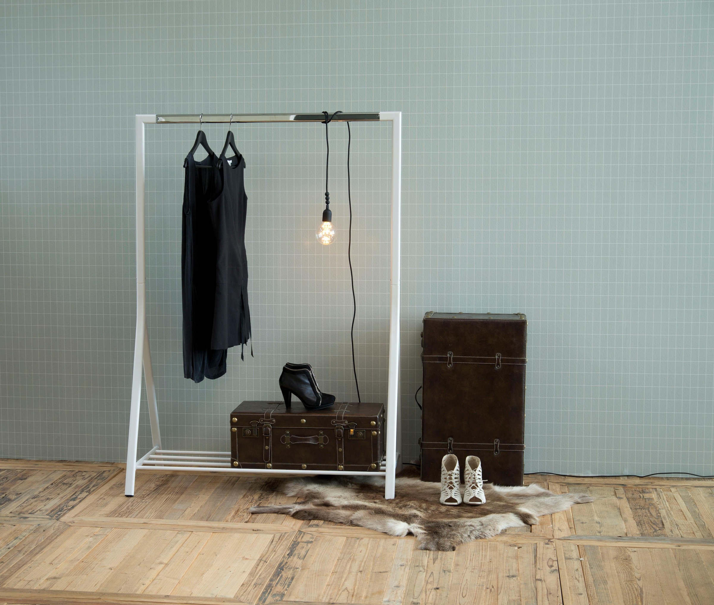 ACTONA GROUP Porte-manteau »Bernhard« en beau métal, avec une surface de rangement, largeur 1170 cm