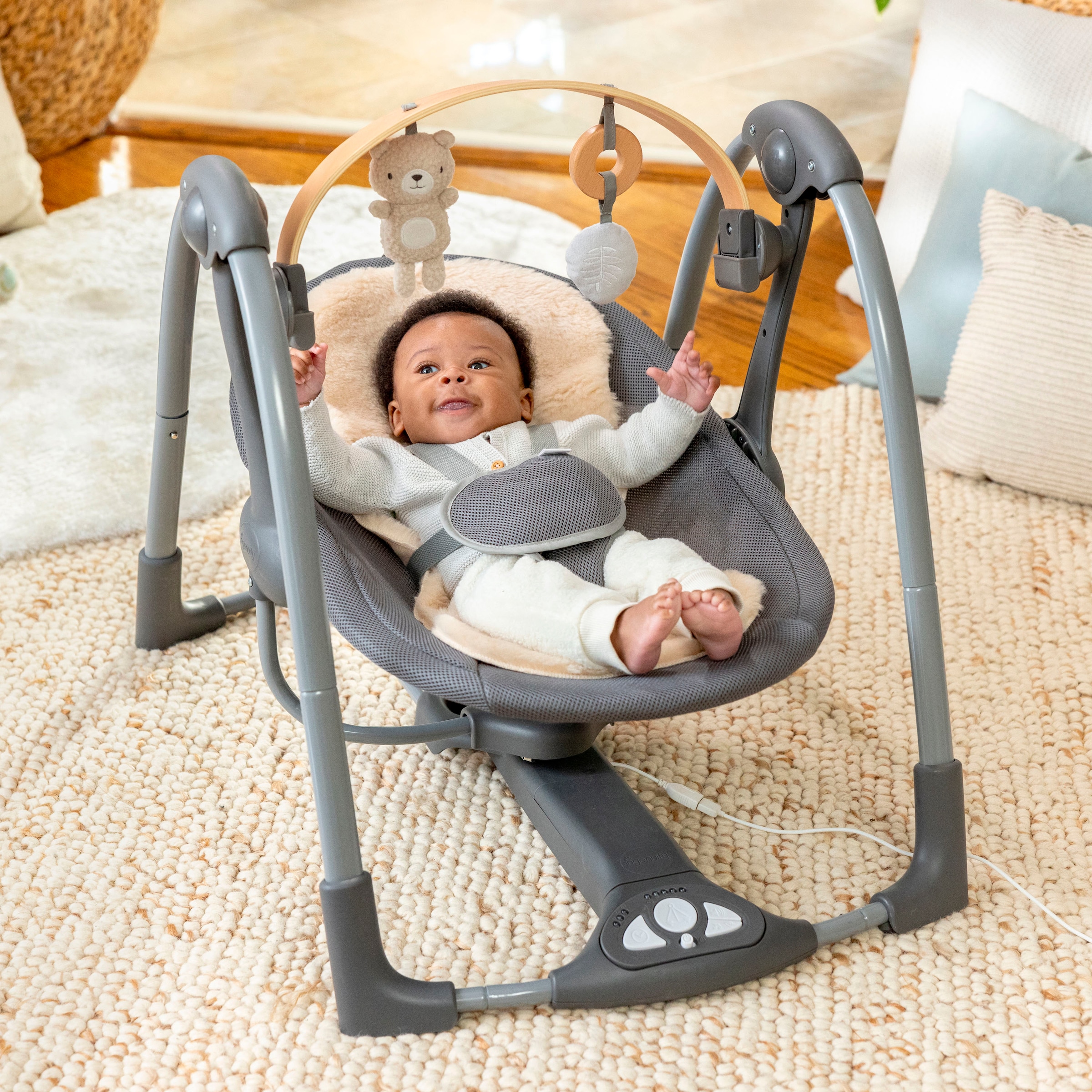 ingenuity Babywippe »Every Season™ Swing 'n Go Portable Swing™ - Wesley™« bis 9 kg mit Musik und Geräuschen