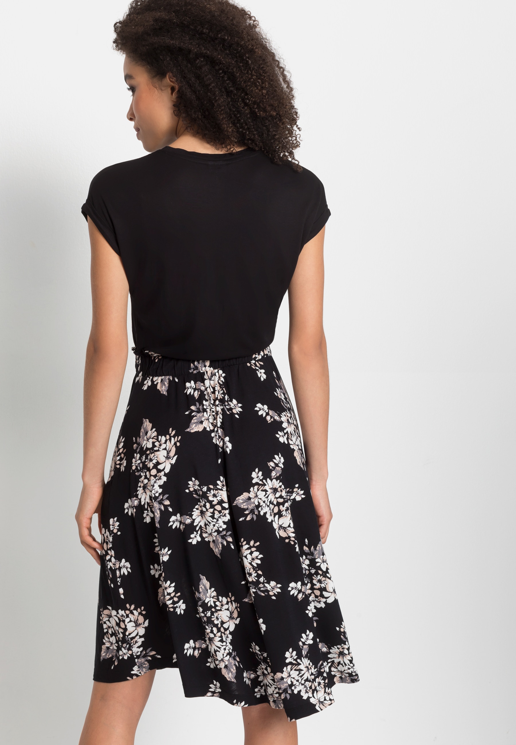 LASCANA Robe en jersey mit Paperbag-Bund