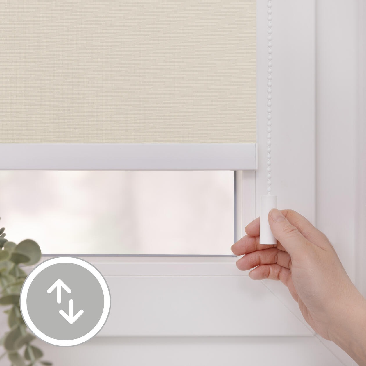 LICHTBLICK ORIGINAL Store à enrouleur »Klemmfix, ohne Bohren« verdunkelnd mit Bohren/ohne Bohren freihängend Steuerbar mit Bluetooth-App, integrierter Elektromotor und Akku