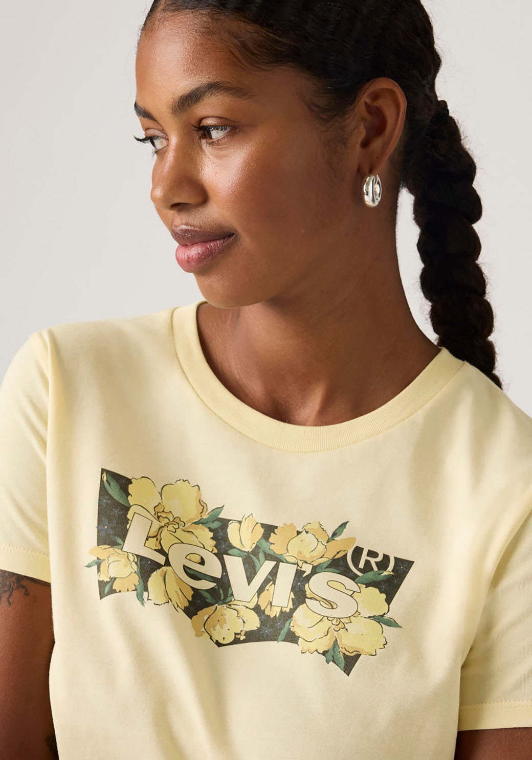 Levi's® T-Shirt »LSE THE PERFECT TEE« mit Logodruck