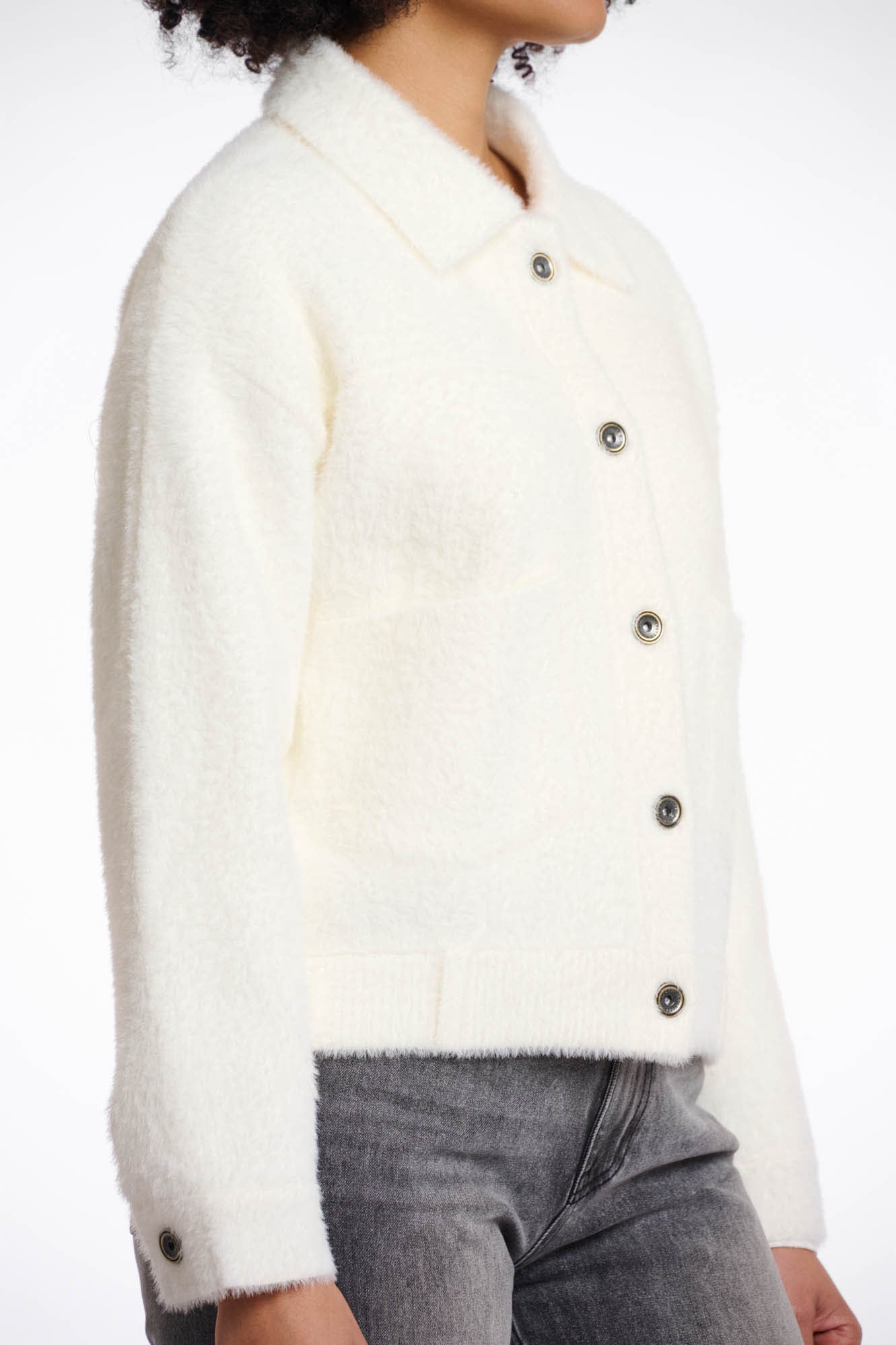 Rino & Pelle Cardigan »BUBBLY« avec aspect pelucheux, manches longues, col rond, sans capuche, en mélange de matières