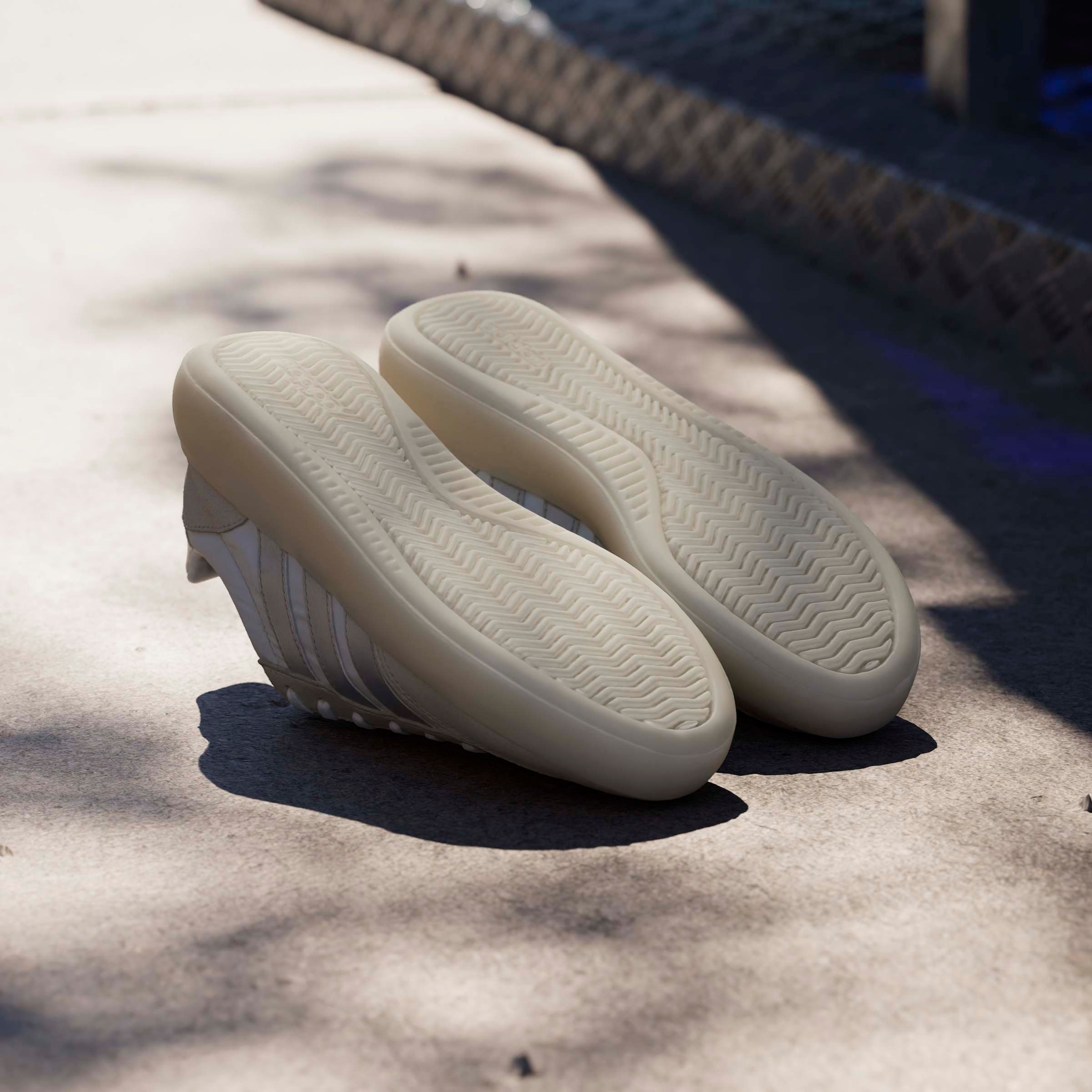 adidas Sportswear Sneaker »BARREDA DECODE«  inspiriert vom Design des adidas handball spezial