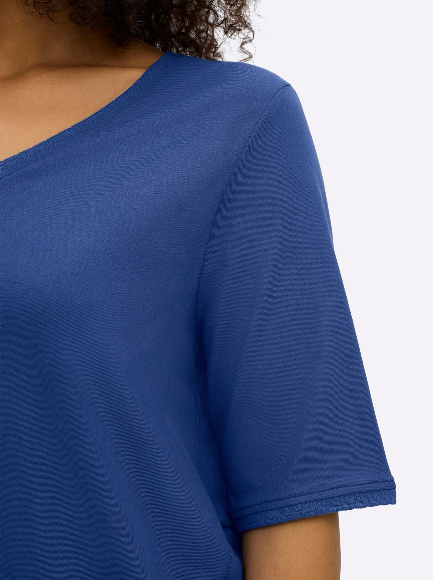 Sheego T-shirt en V »Shirt« 1