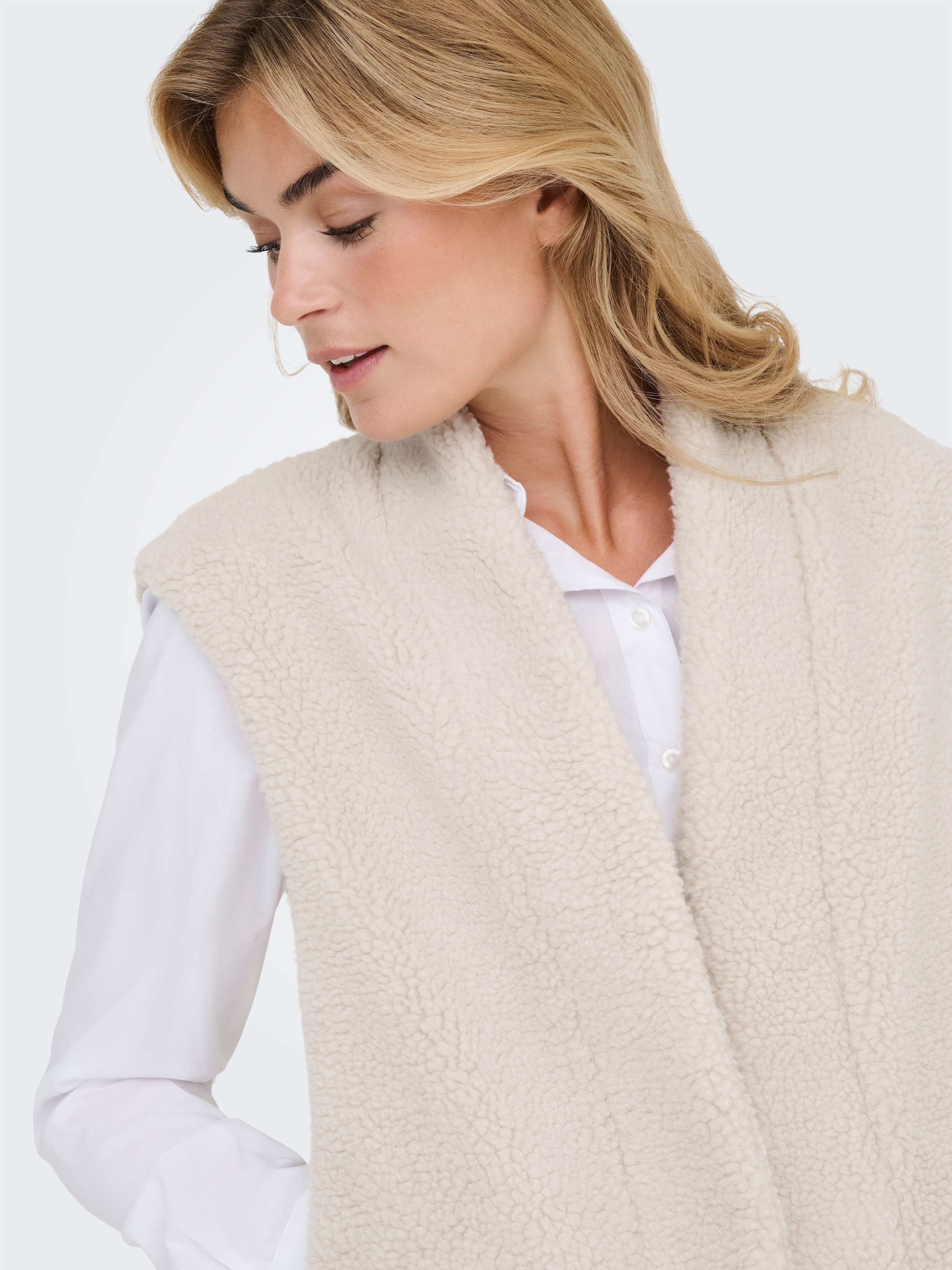 JDY Gilet en imitation fourrure »JDYBIRDY LIFE TEDDY OPEN VEST OTW NOOS«