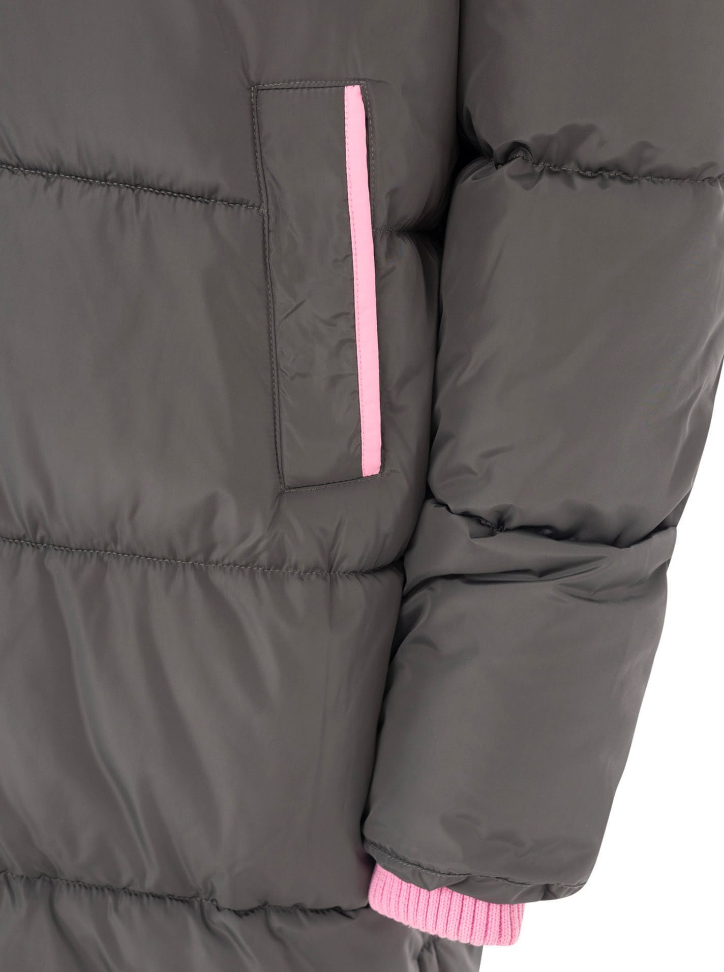 Zwillingsherz Steppmantel »„Cozy“« Kapuze, farbliche Details, Reissverschluss, elastische Bündchen