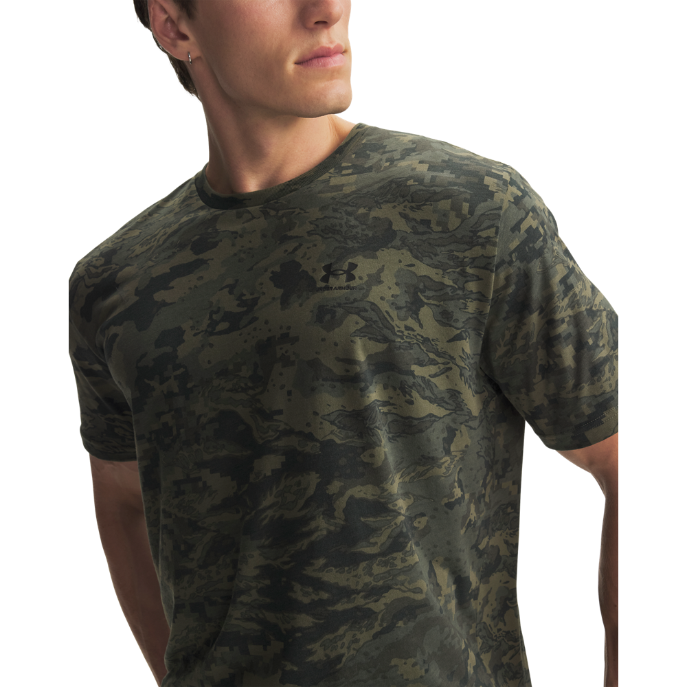 Under Armour® T-shirt »UA ABC CAMO SS« style sportif, manches courtes, en coton et polyester