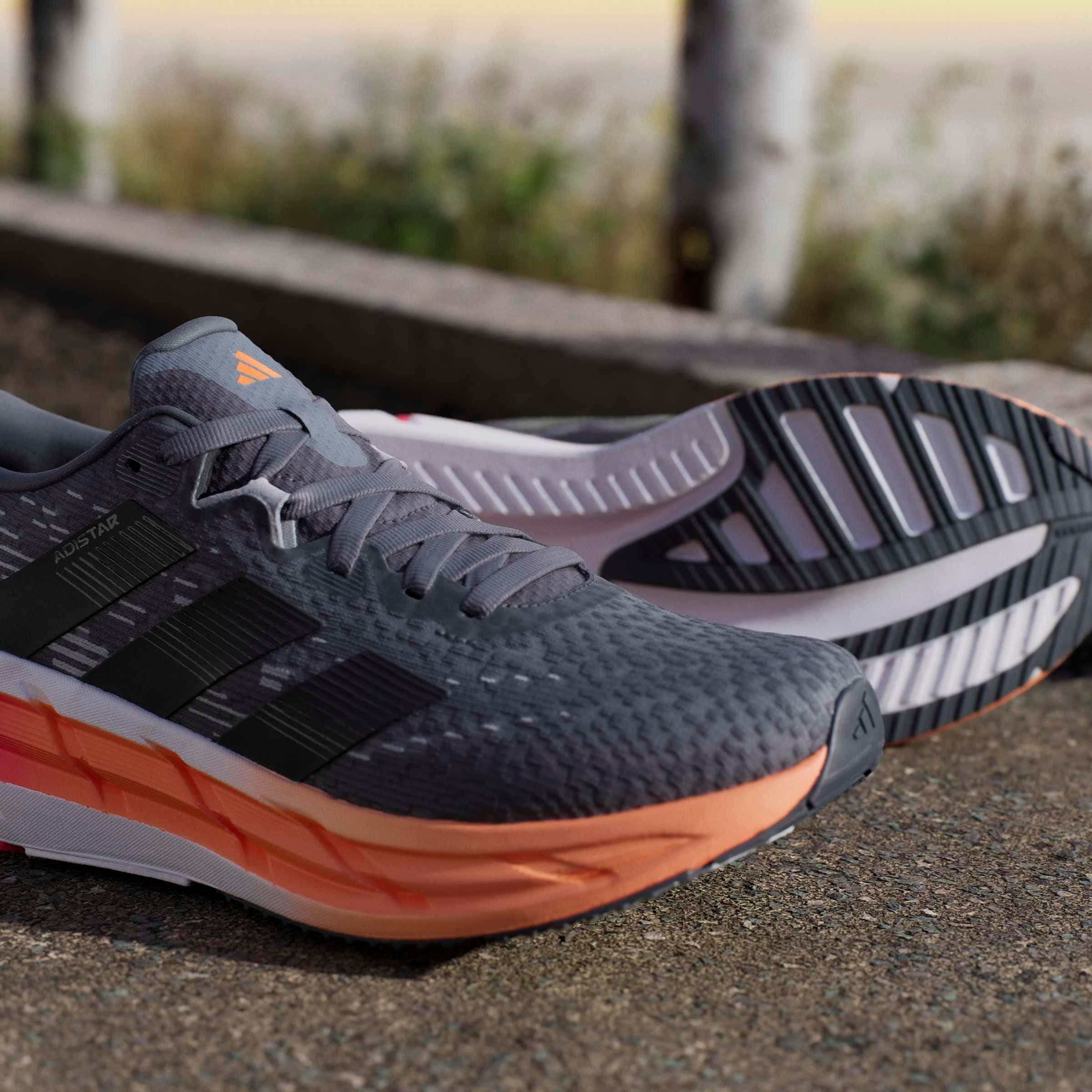 adidas Performance Chaussure de course »ADISTAR 4«