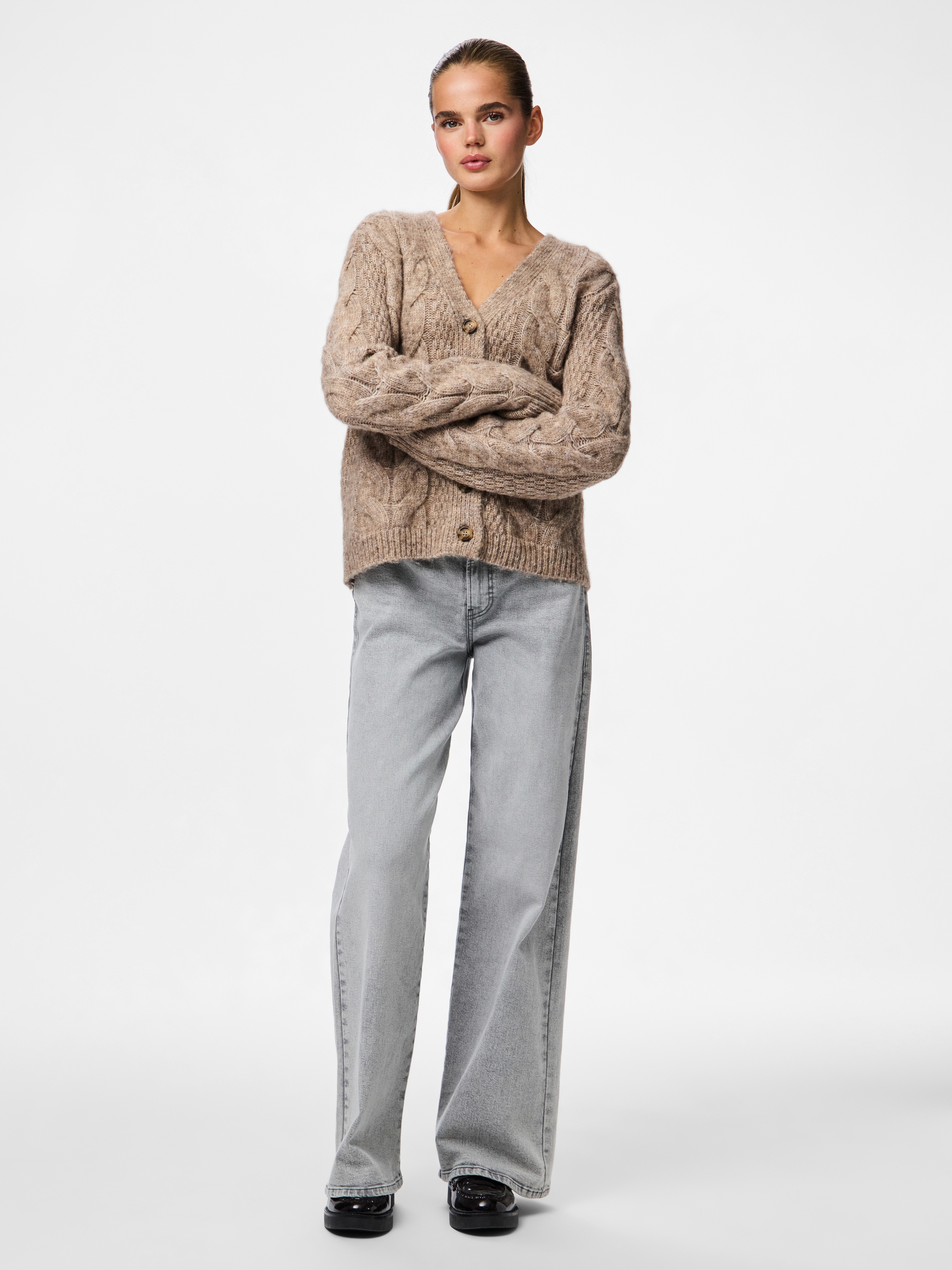 pieces Strickjacke »PCNINA LS V-NECK KNIT CARDIGAN NOOS BC«