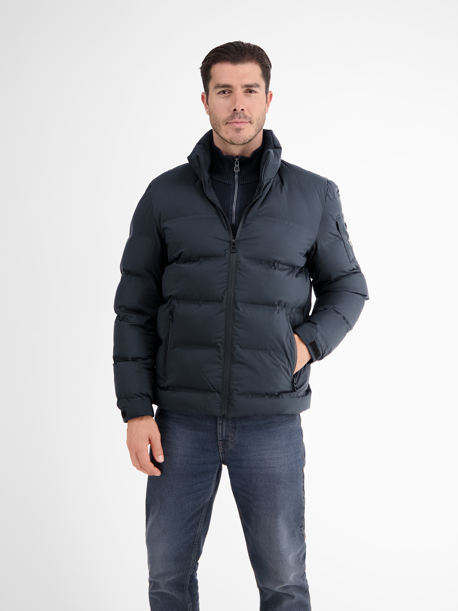 LERROS Veste matelassée »Warm gefütterter Steppblouson mit versteckter Kapuze« avec capuche