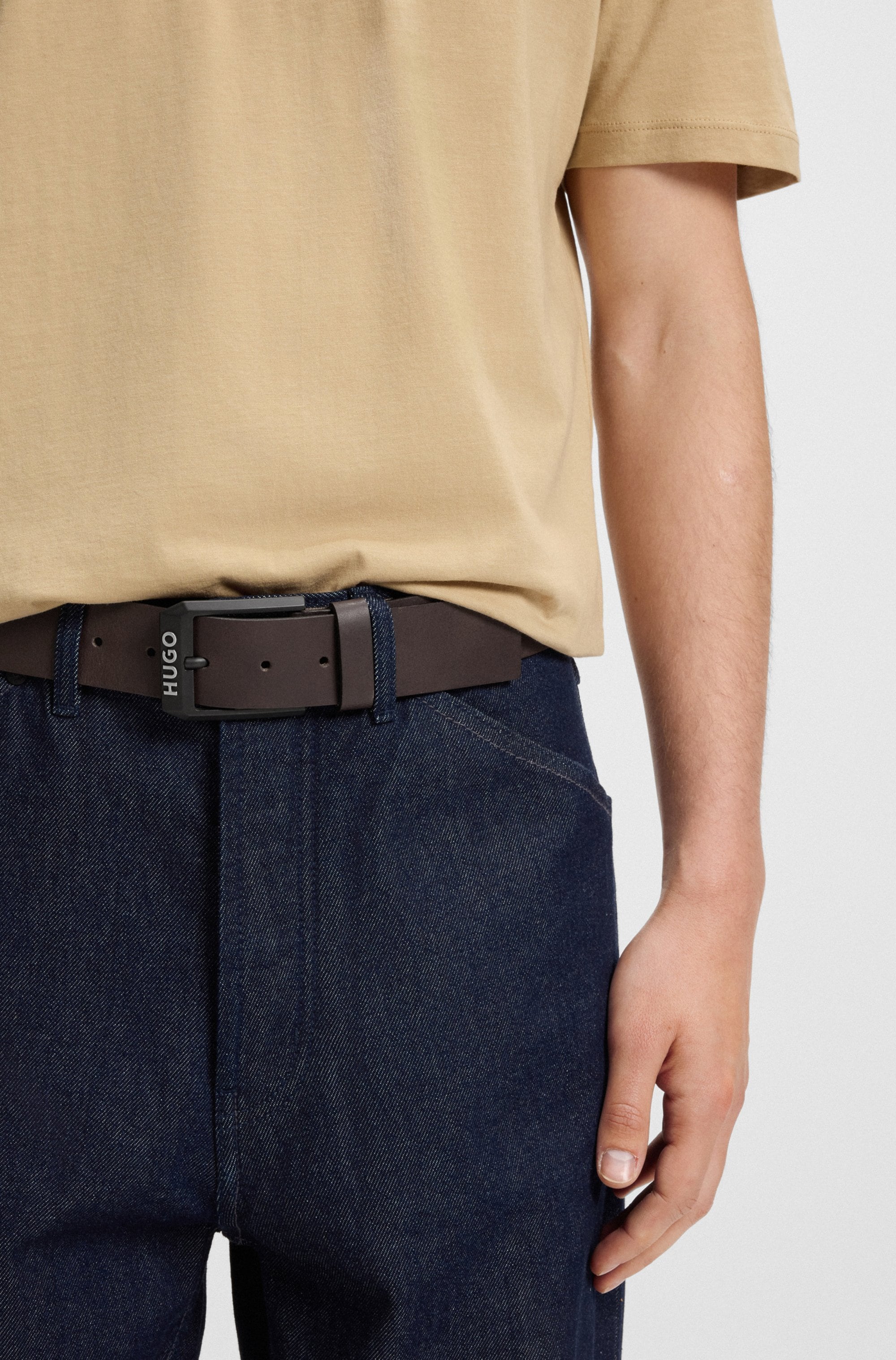 HUGO Ceinture en cuir »Gelio-B_Sz40« HUGO Markenlabel, rote Ziehnaht