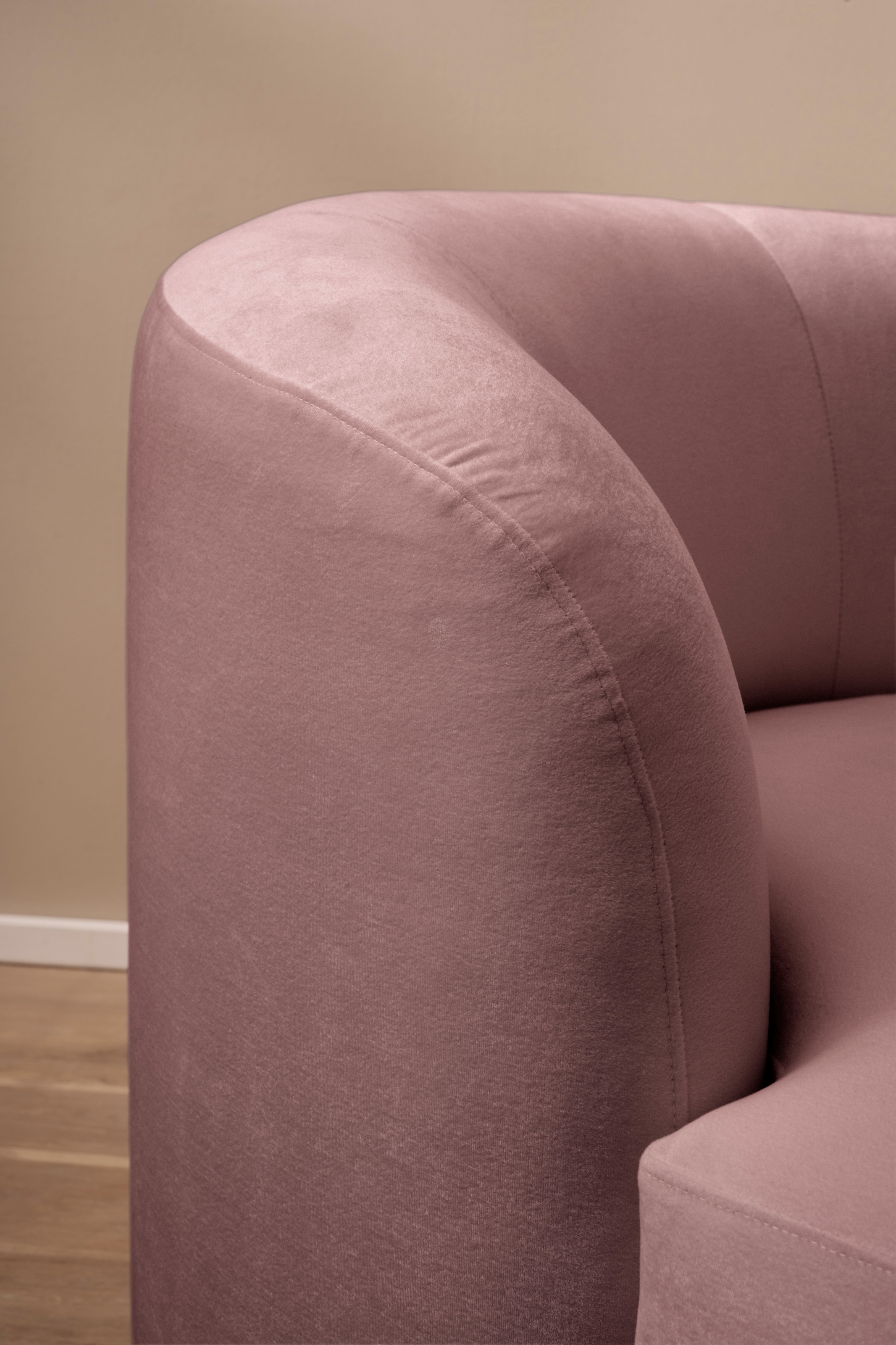 LeGer Home by Lena Gercke XXL-Sessel »Yllara, moderner Lesesessel, Loveseat mit grosszügiger Sitzfläche« mit geschwungener Rückenlehne in Samt oder Struktur