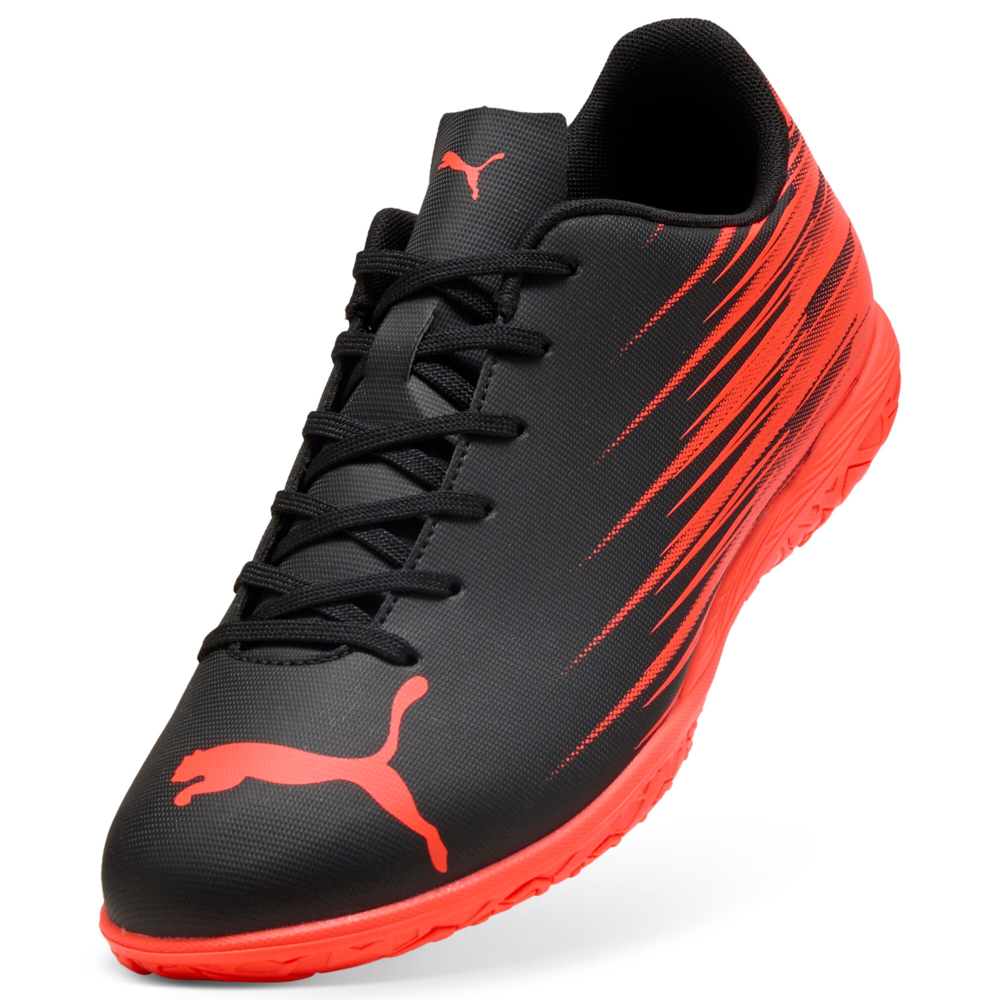 PUMA Fussballschuh »ATTACANTO II IT«  für Hallen- und Strassenbeläge, mit weichem Synthetik-Obermaterial