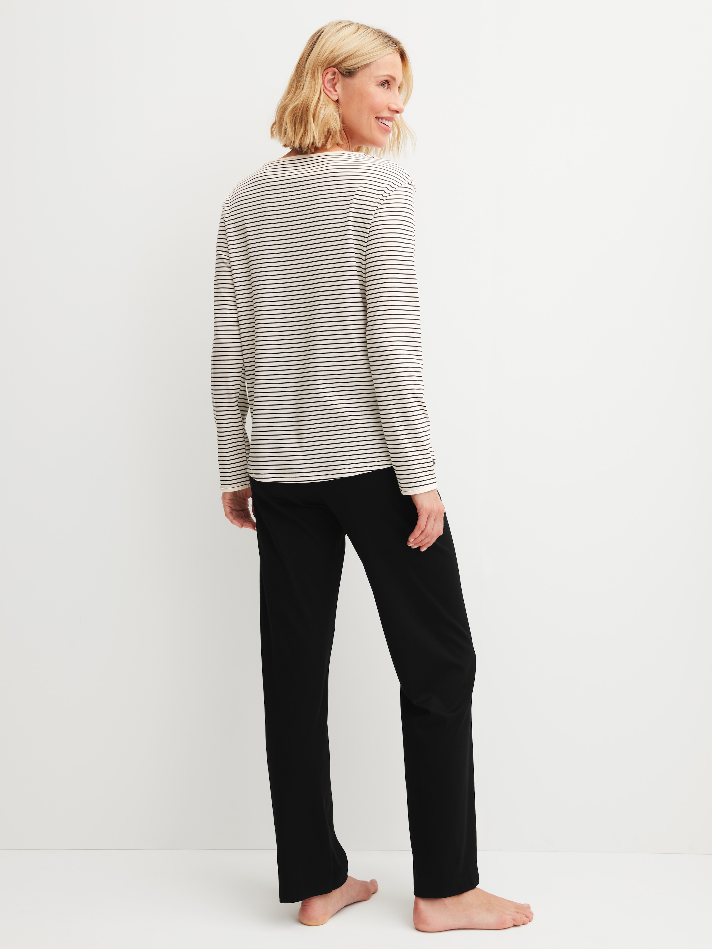 CALIDA Pyjama »Sweet Dreams« 2 pièces lockere Passform, Rundhals, Interlock-Qualität, Langarm, weich