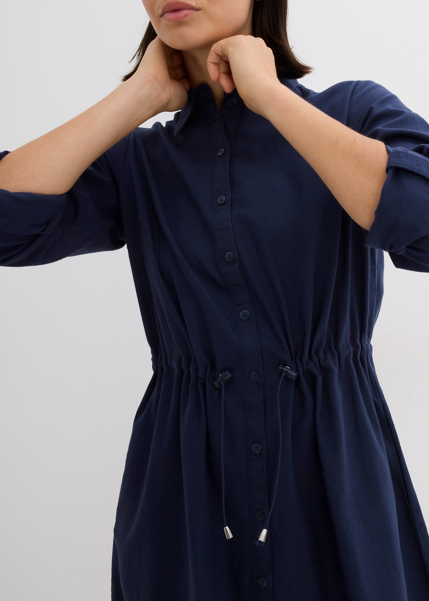 bonprix Robe midi »Hemdblusenkleid aus Leinen-Baumwoll-Mix« 1 tlg. für lässigen Look, aus Leinen-Baumwoll-Mix, in A-Linie, mit Taschen