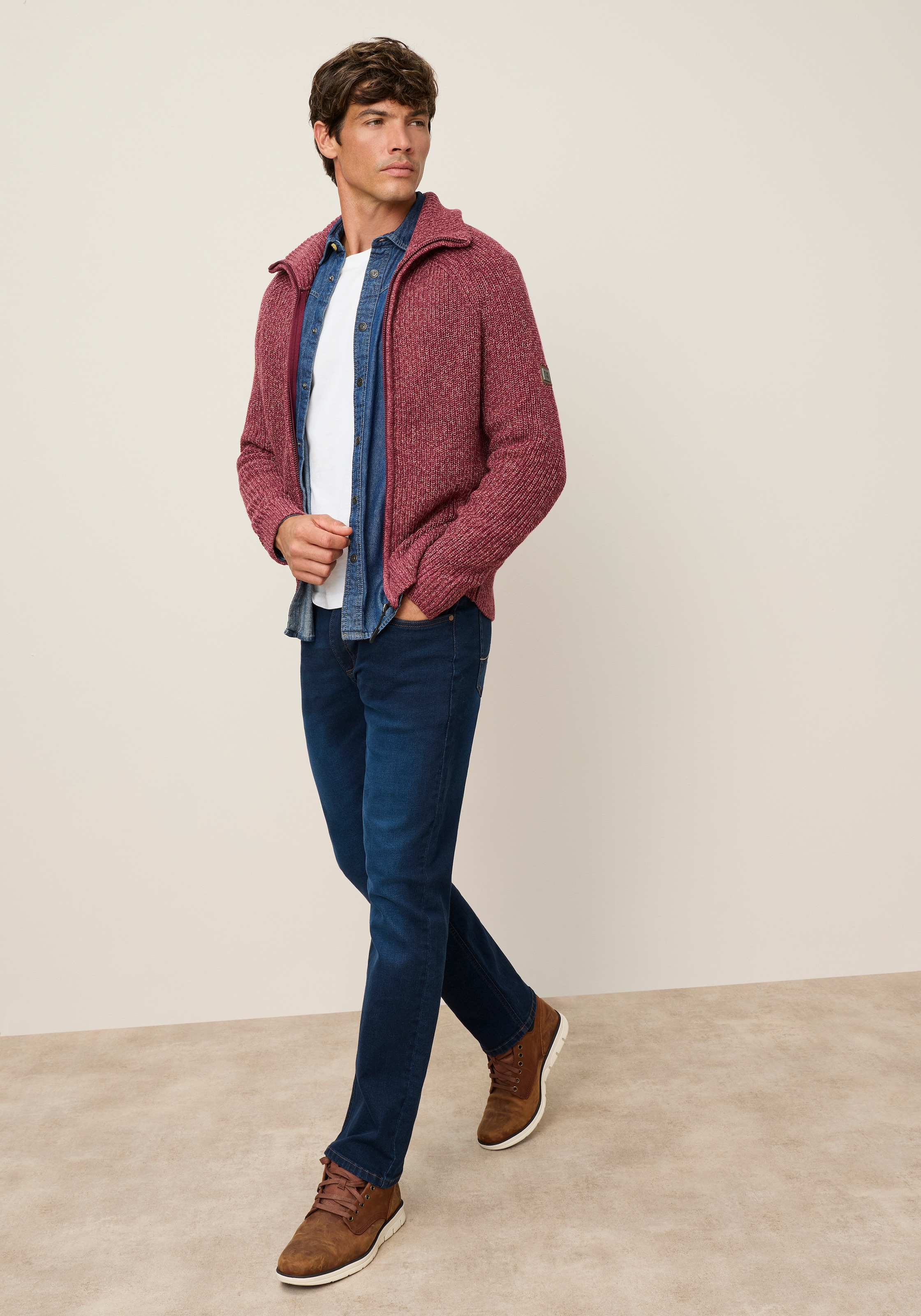 Man's World Strickjacke »Mit Stehkragen & Reissverschluss melierte Optik« regular fit, mit Raglanärmeln