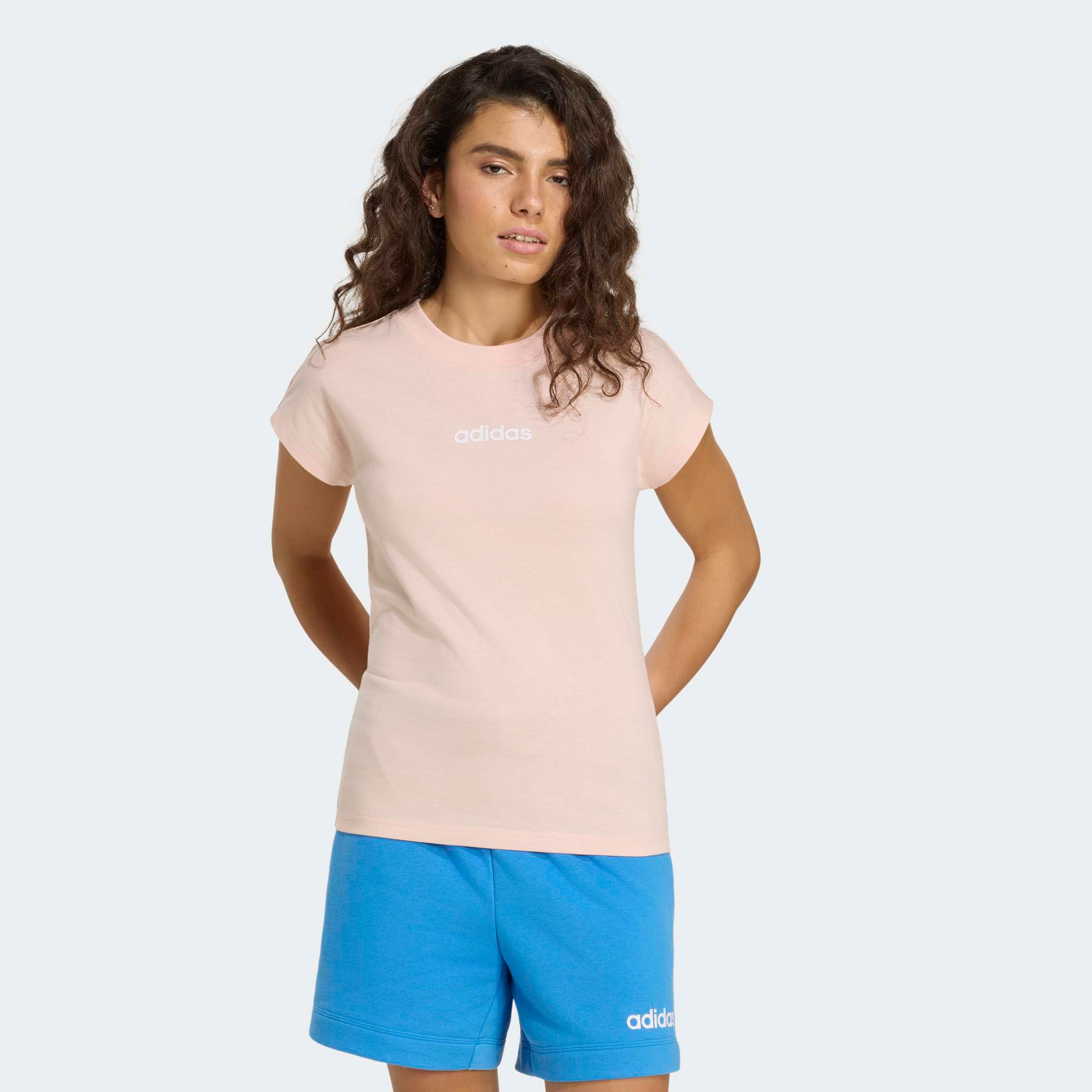 adidas Sportswear T-shirt »ESSENTIALS LINEAR COTTON« style sportif, manches courtes, sans fermeture, en coton