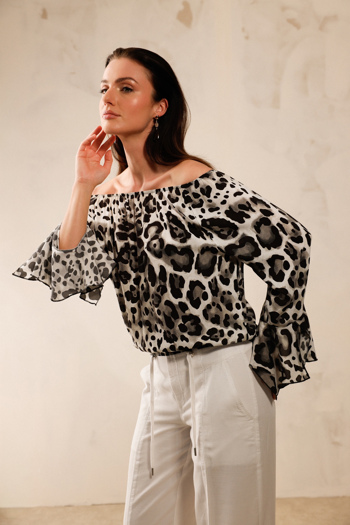 Monari Blouse à manches longues »Bluse Leodruck allover« Regular fit mit Leomuster