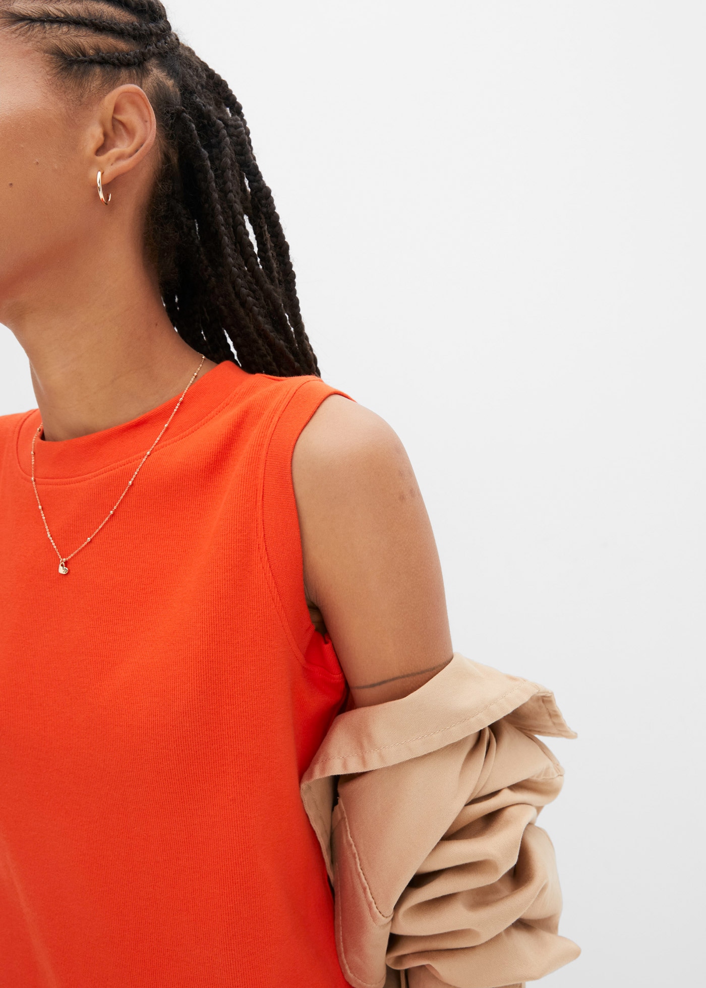 bonprix Robe en jersey aus Rippjersey, mit rundem geripptem Halsausschnitt, ohne Ärmel