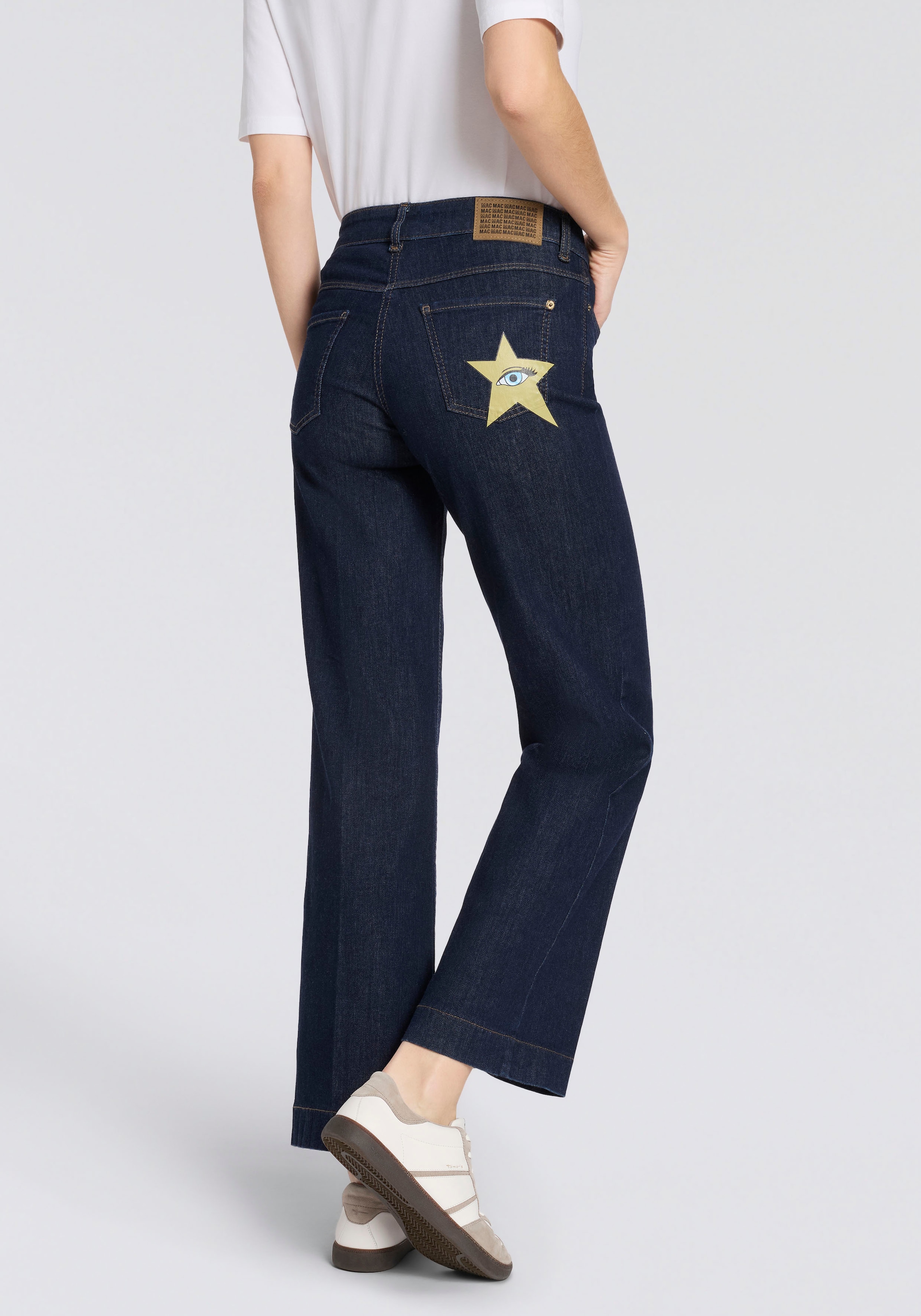 MAC 5-Pocket-Jeans »WIDE star« mit Aufdruck "Star" auf der Gesässtasche, weites Bein