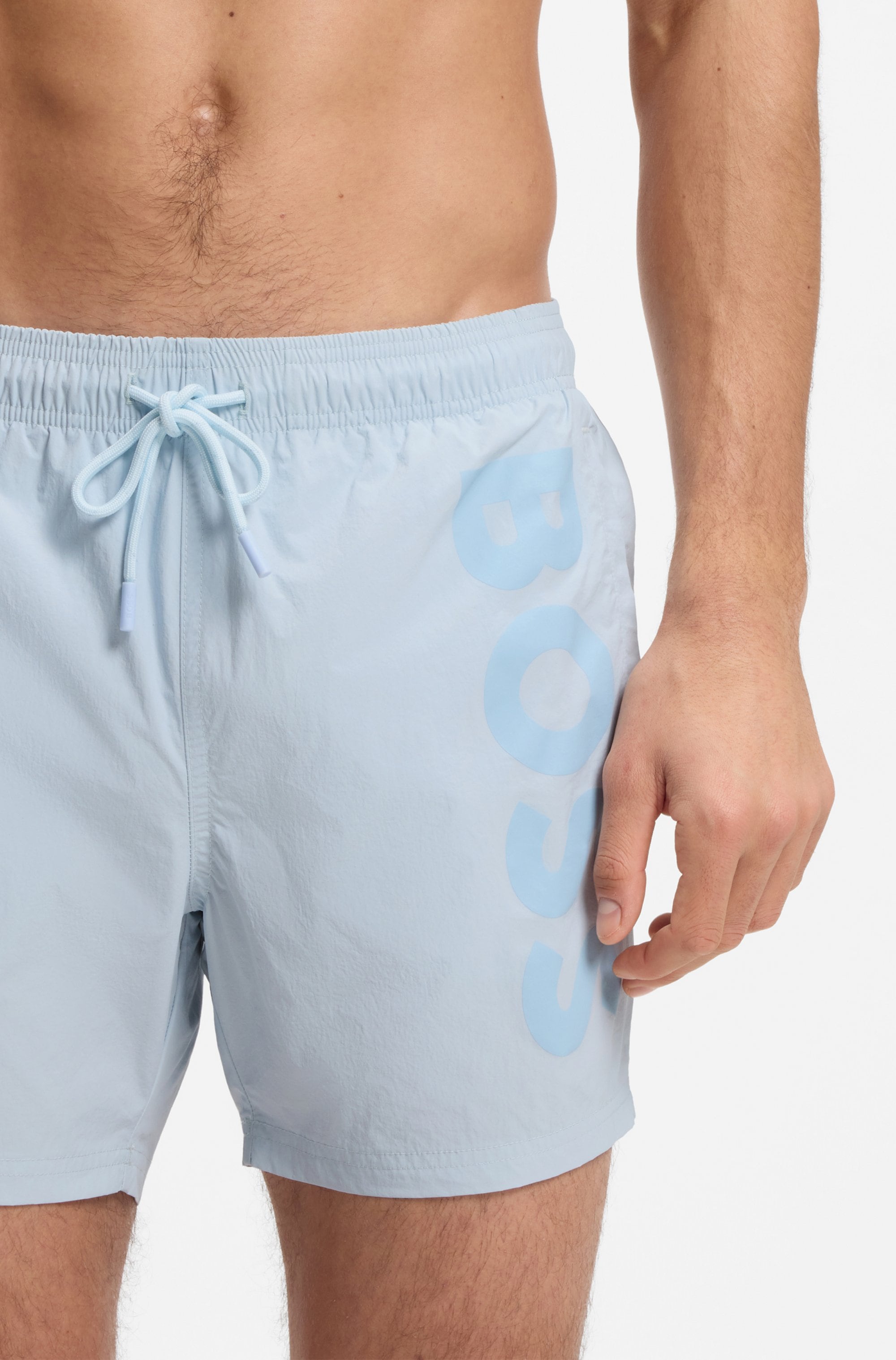 BOSS Badeshorts »Octopus« Mit BOSS Logoschriftzug, elastischer Taillenbund mit Kordel