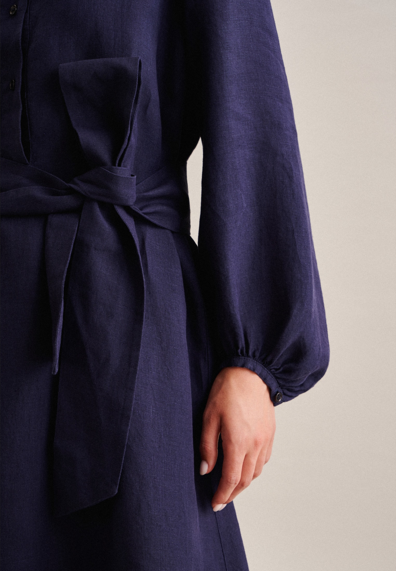 seidensticker Sommerkleid »Schwarze Rose« Langarm Kragen Uni