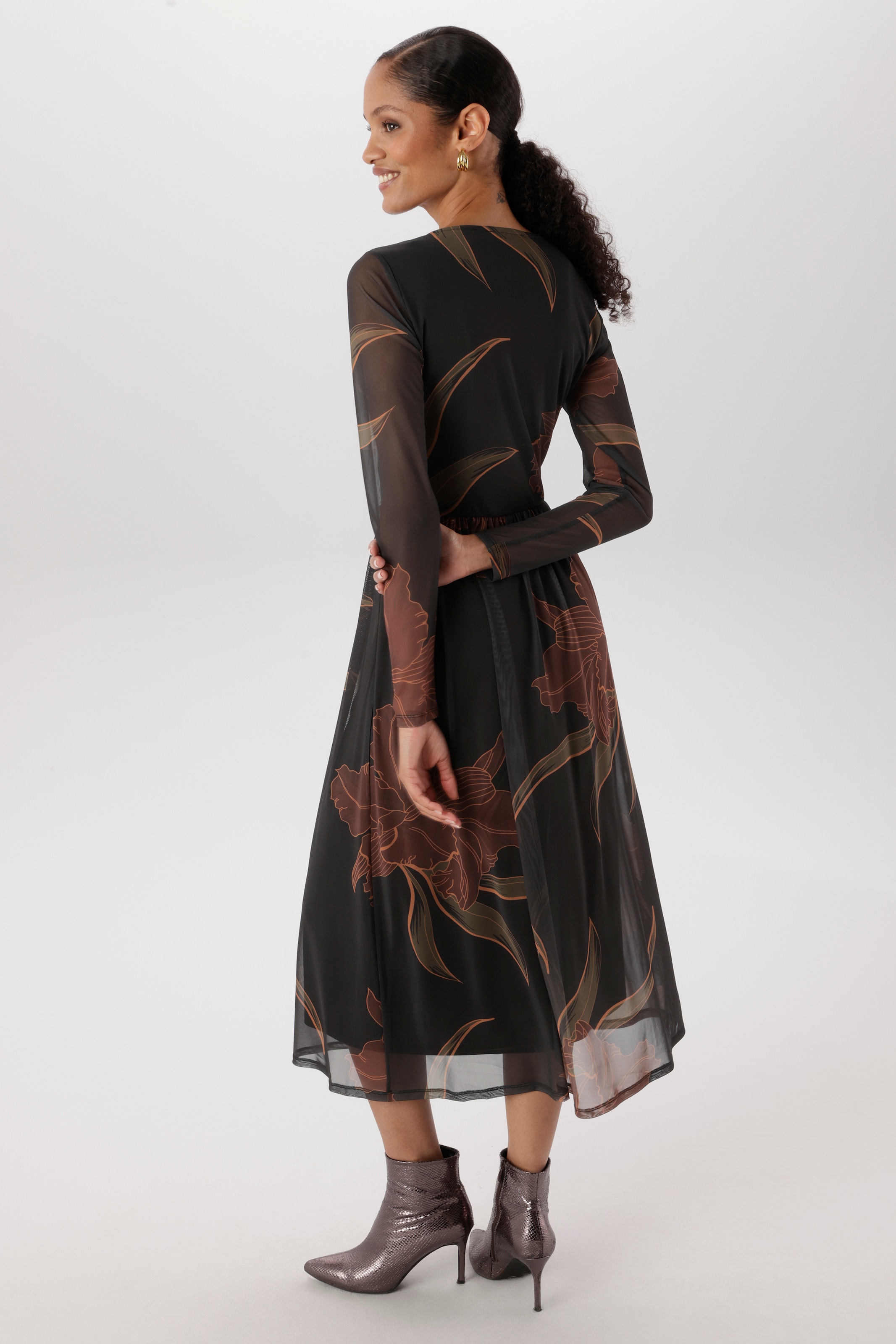 Aniston SELECTED Midikleid in Mesh-Qualität und Gummizug in der Taille - NEUE KOLLEKTION