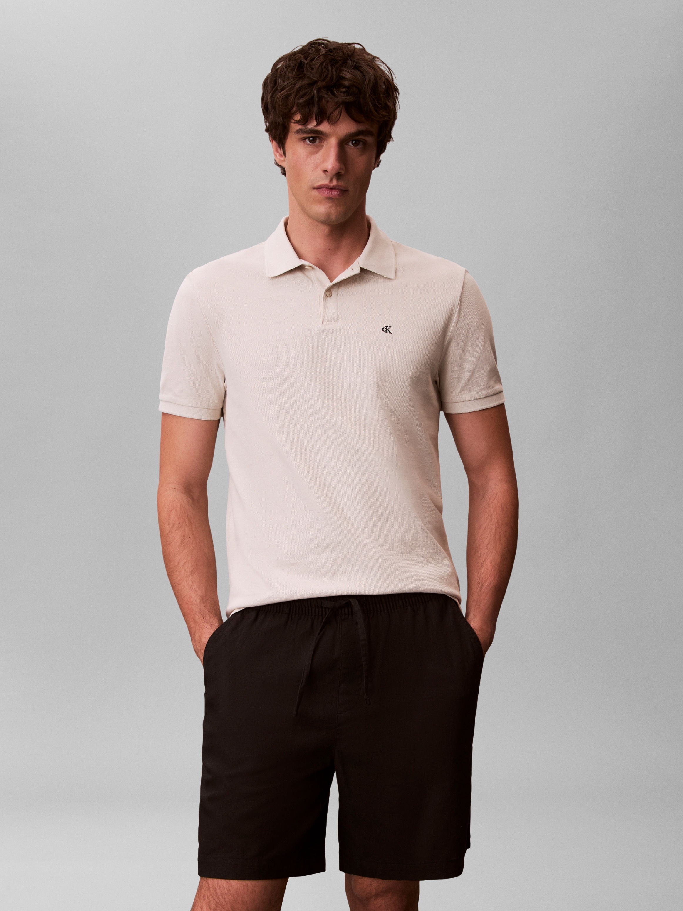 Calvin Klein Jeans Poloshirt »SS CASUAL PIQUE CLASSIC POLO« Mit Rundhalsausschnitt