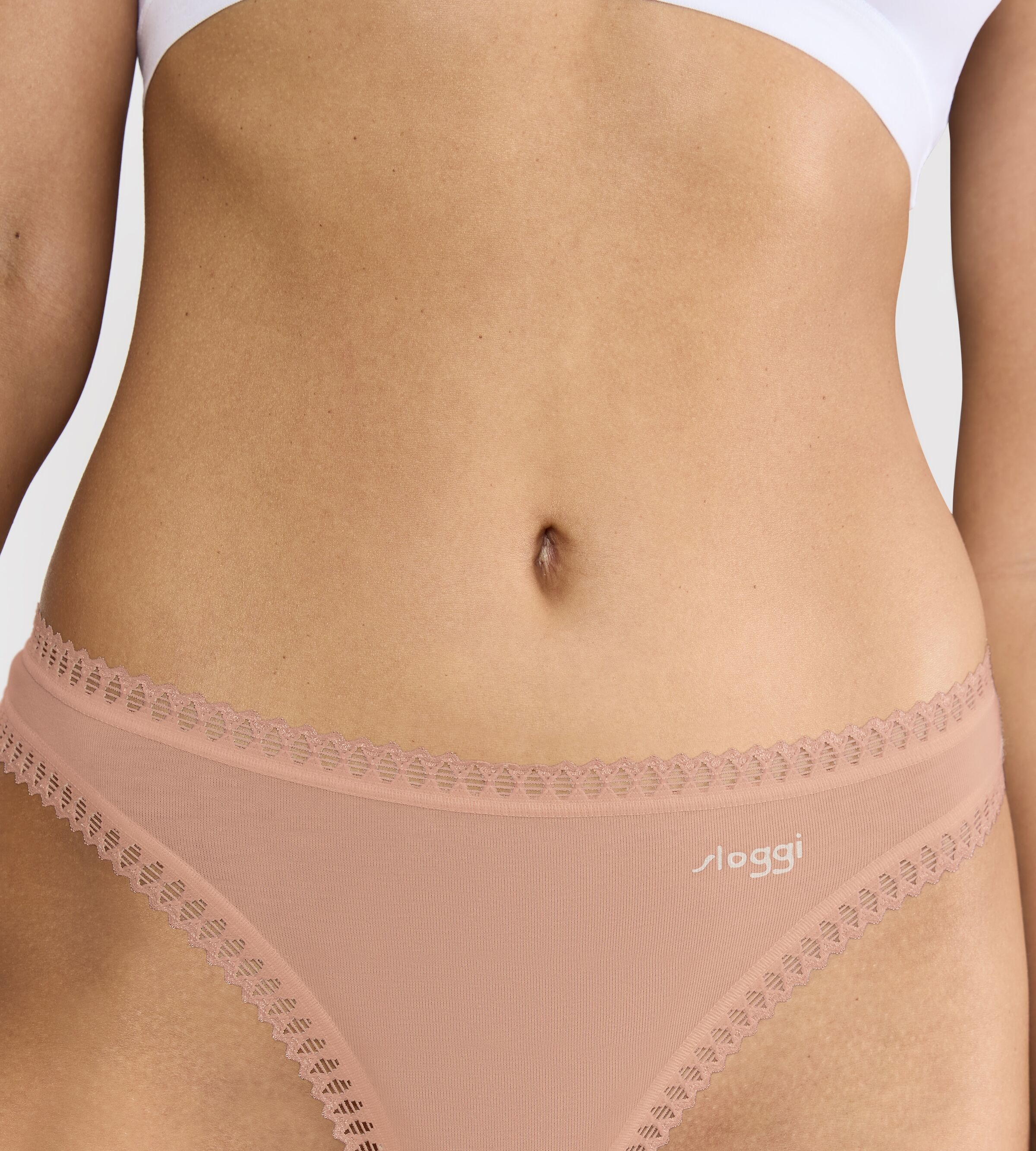 sloggi String »GO Crush String C3P« 3er Pack,  mit Spitzendetails