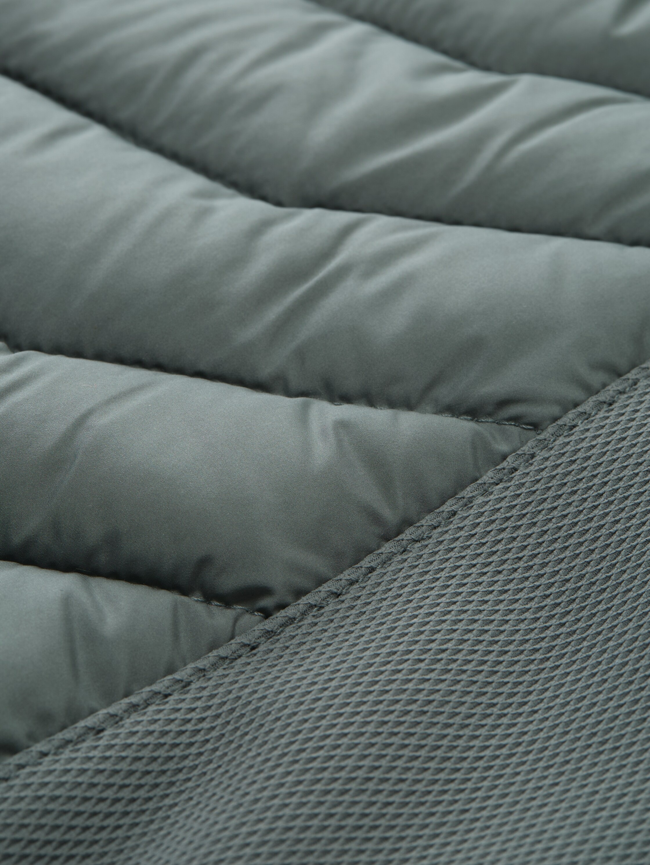 TOM TAILOR Gilet matelassé mit Logo Stickerei