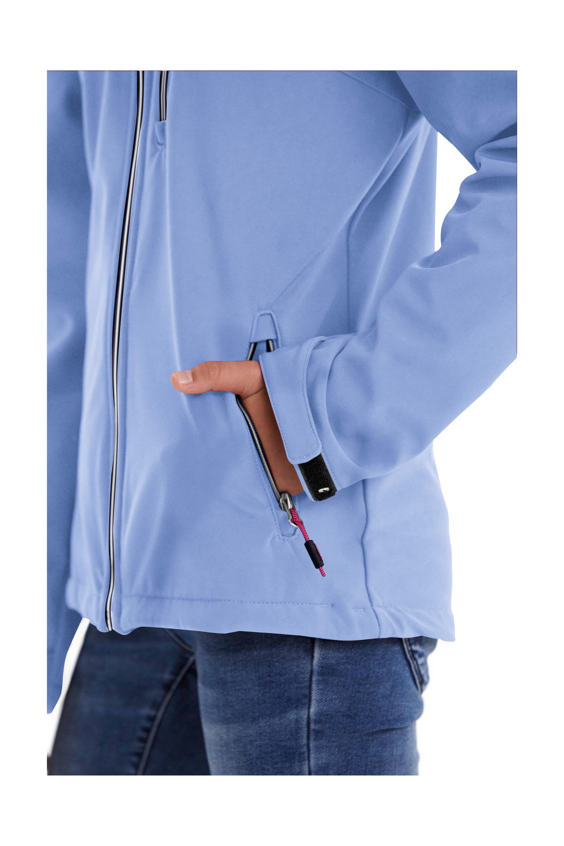 Killtec Softshelljacke »Girls Softshelljacke« Wasserabweisend, verstellbare Kapuze u Ärmel, Fleece-Innenfutter