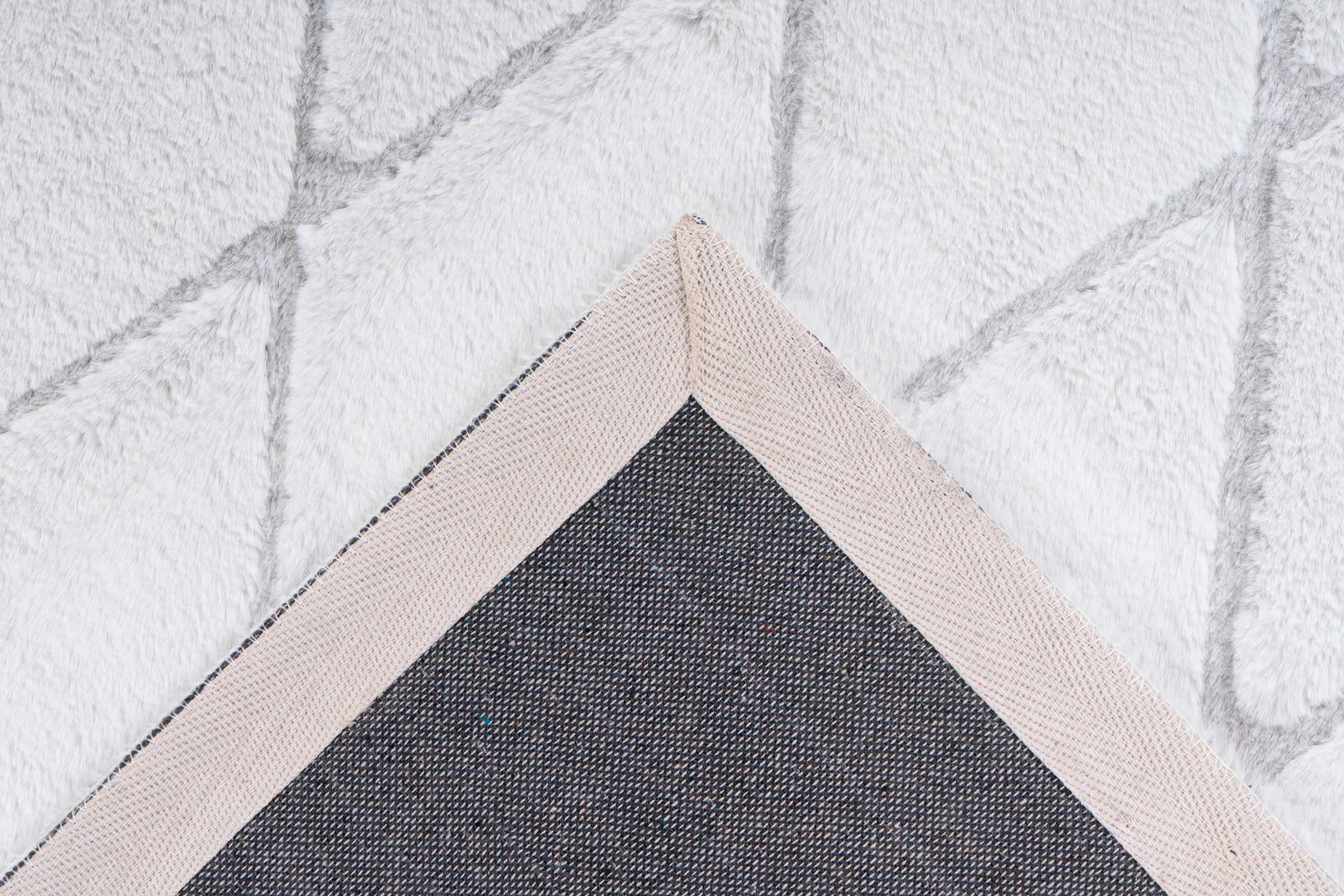 my home Chemin de table »Tilana« Rectangulaire 20 mm Höhe besonders weich durch Mikrofaser, Rauten-Design