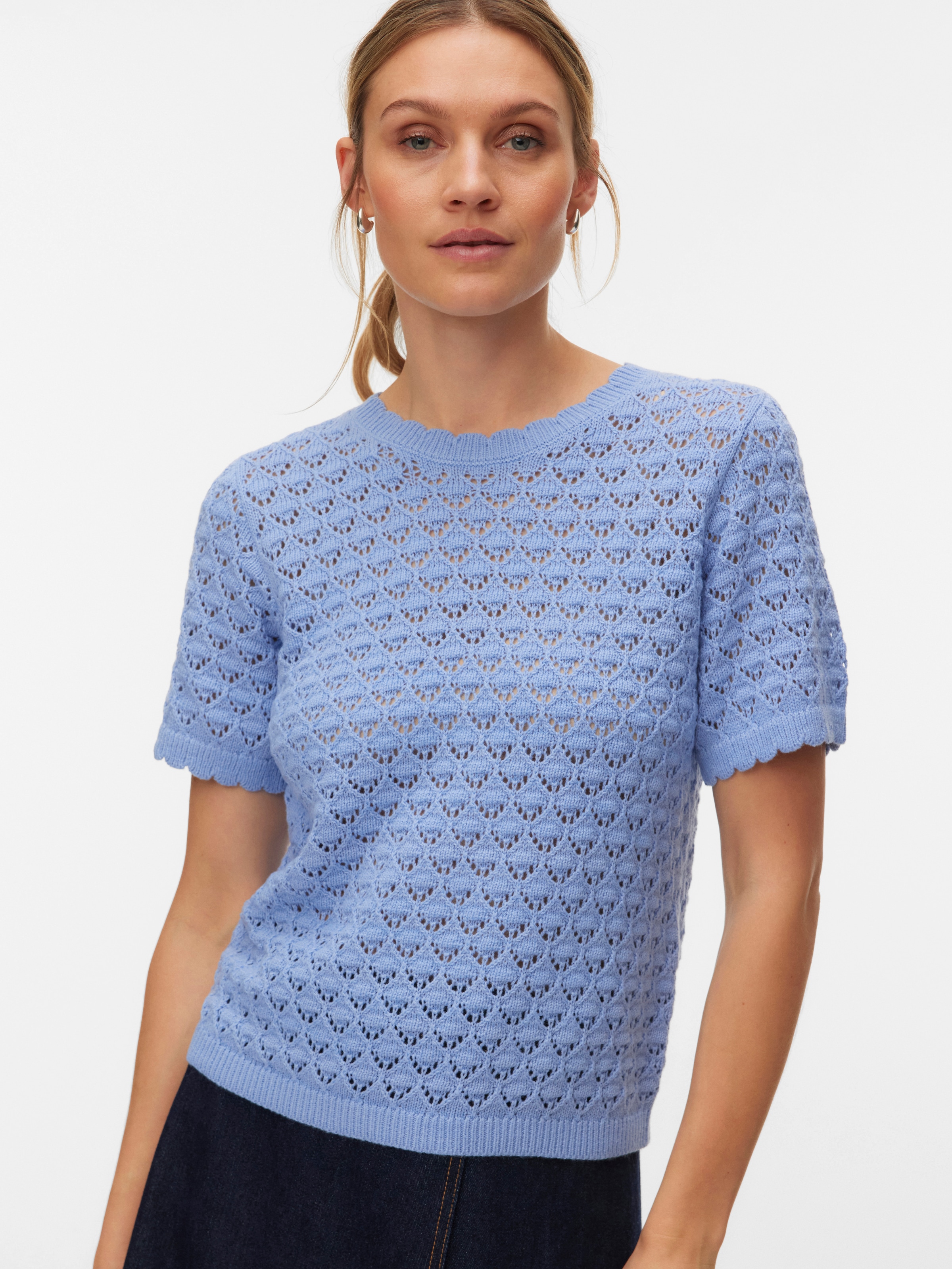 Vero Moda Top en tricot »VMJAQUELINE SS O-NECK TOP BOO« mit zartem Muster