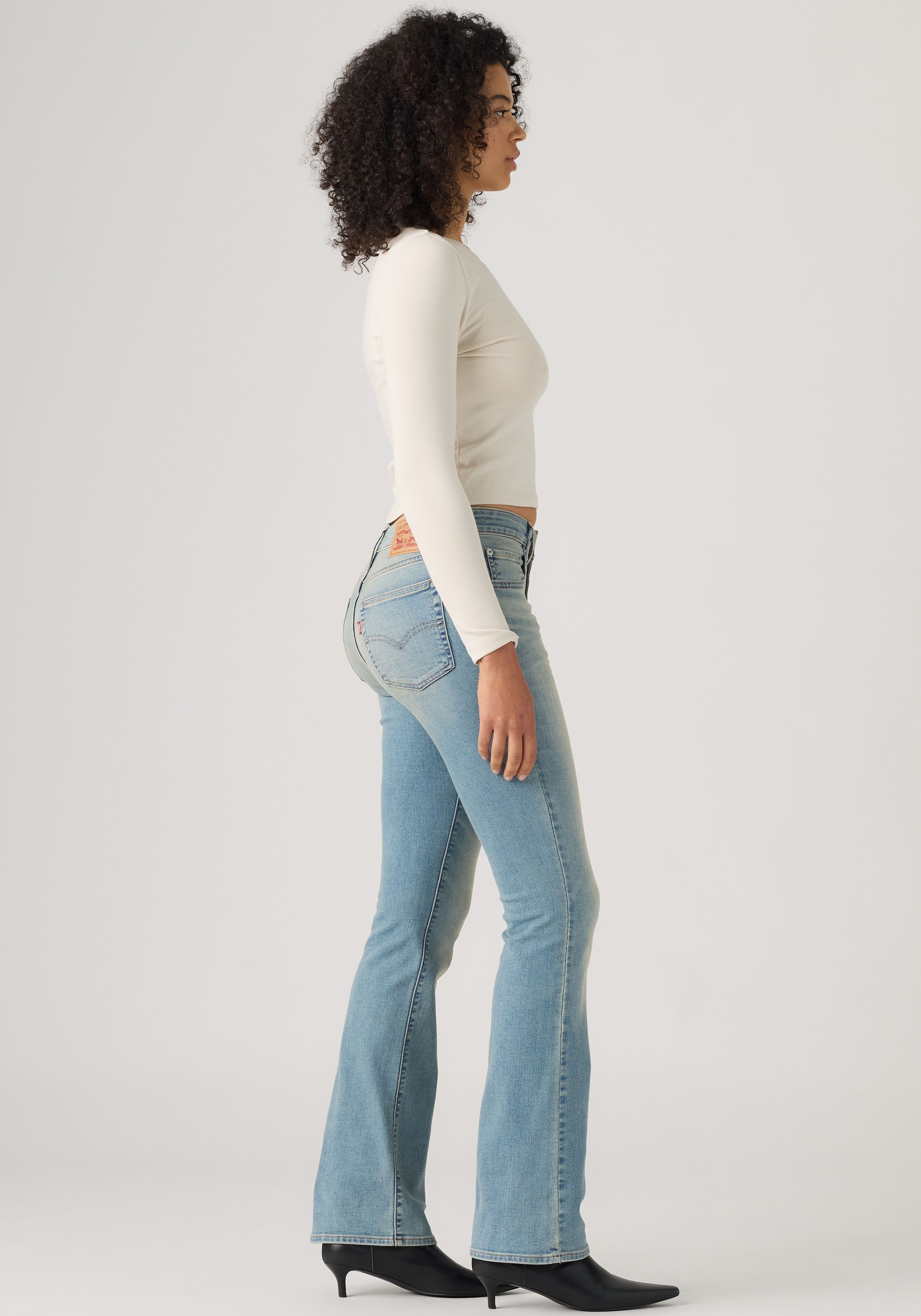 Levi's® Bootcut-Jeans »725 HIGH RISE BOOTCUT«