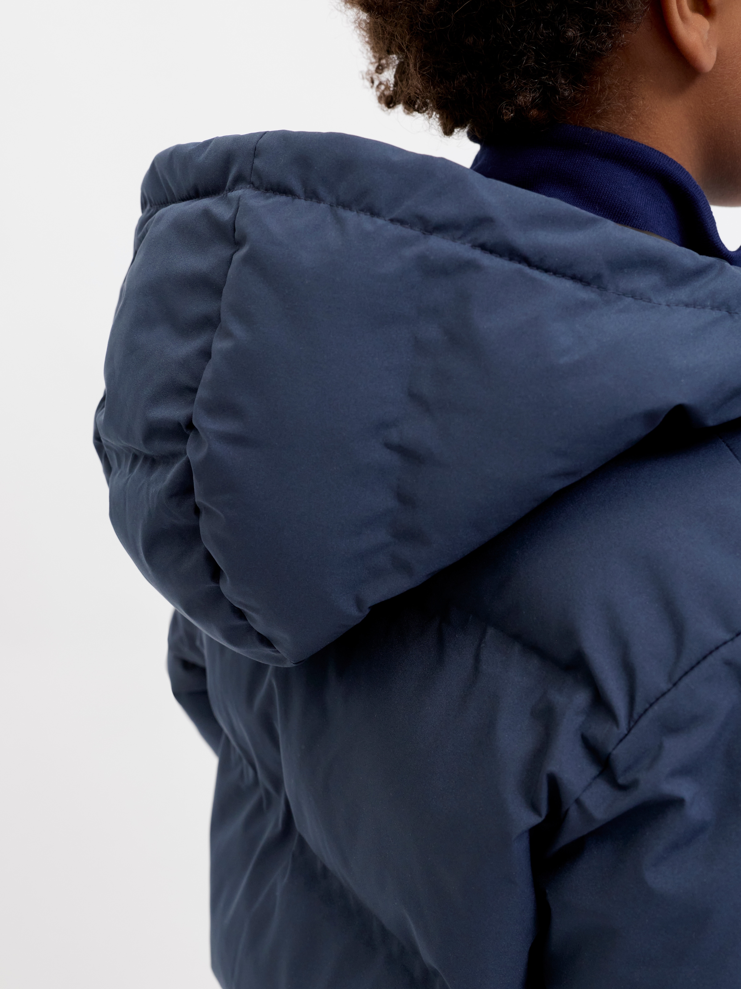 Jack & Jones Junior Veste matelassée »JJKAITO PUFFER JACKET LN JNR« avec capuche