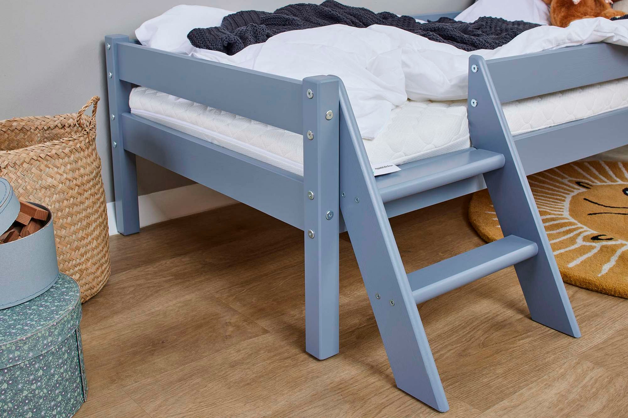 Home affaire Jugendbett »ECO One« Kinderbett mit Rausfallschutz und Leiter, 3 Farben/Matratze wählbar