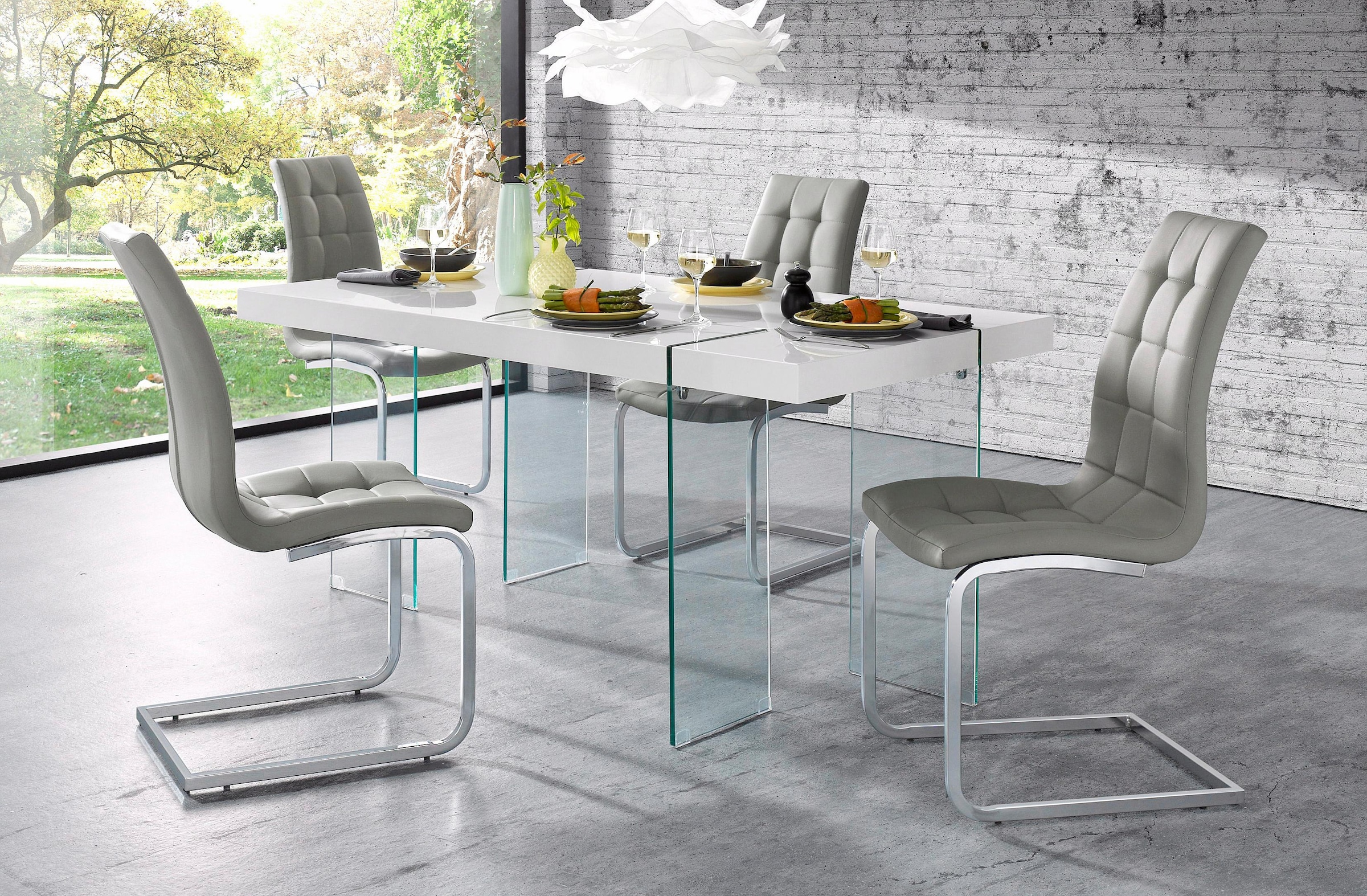 GOODproduct Chaise cantilever »Lola« (Set) 2 cuis2 oder 4 Stück, Bezug in Kunstleder oder Samtsoff, chrom Metallgestell