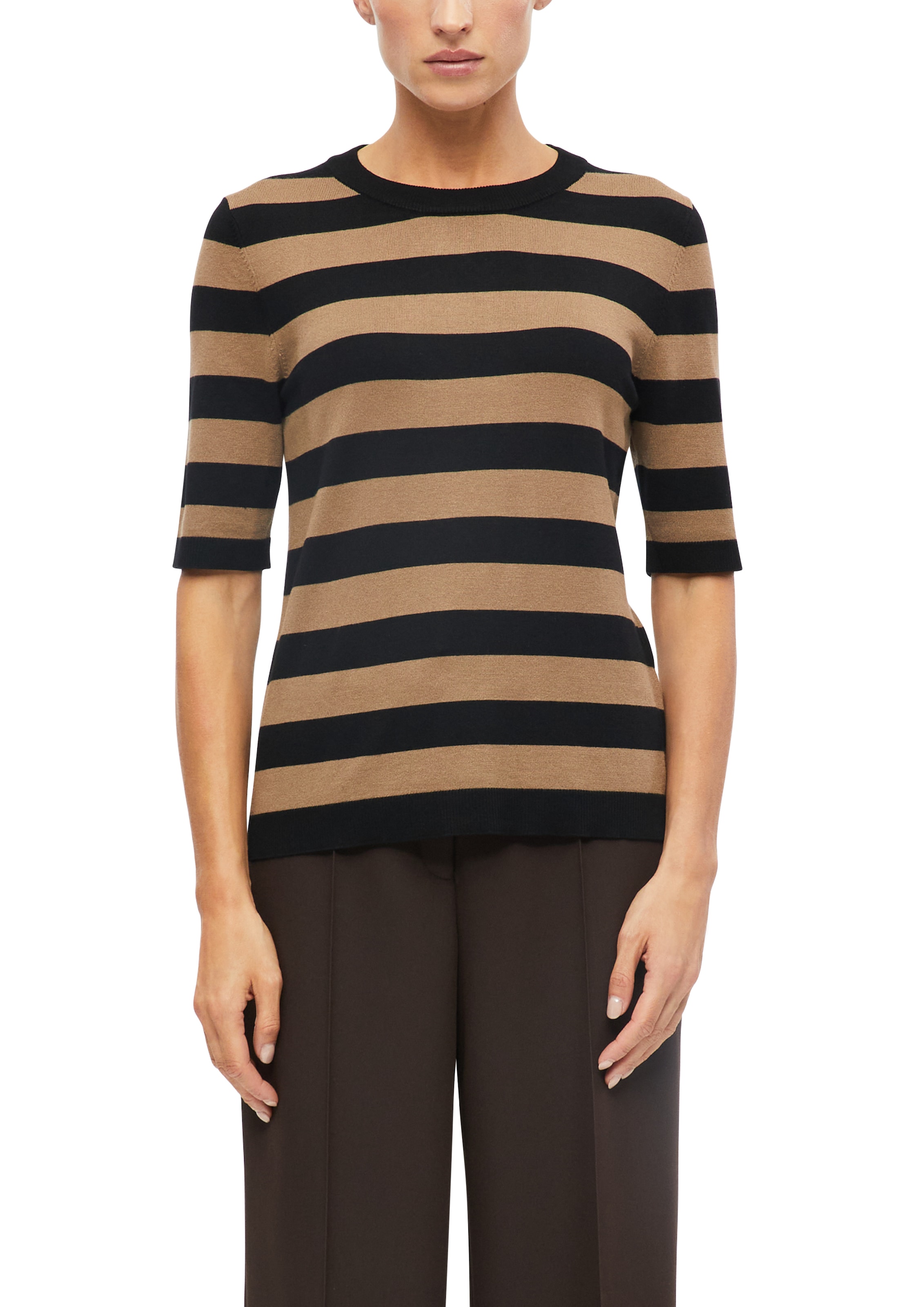 s.Oliver BLACK LABEL Strickpullover Halbarm Sommerpullover mit Viskose / Rundhals