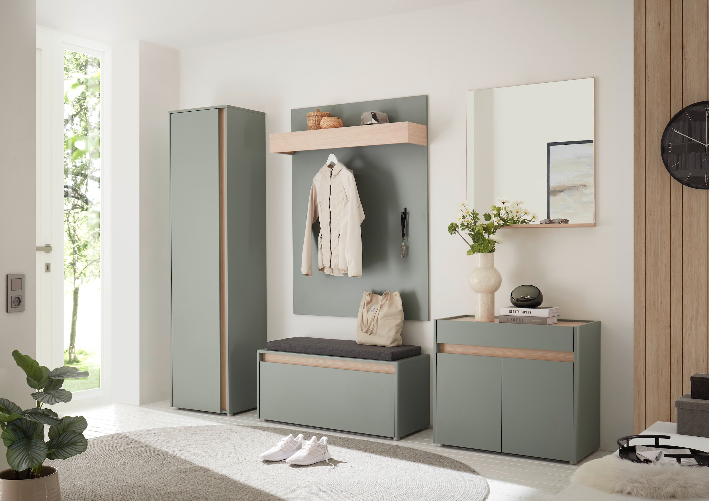 Home affaire Garderobenschrank »GiRON/CiTY, moderner Schrank, Schuhschrank mit Stauraum« 9 Einlegeböden, 10 Fächer, Tür beidseitig montierbar, 50 cm breit